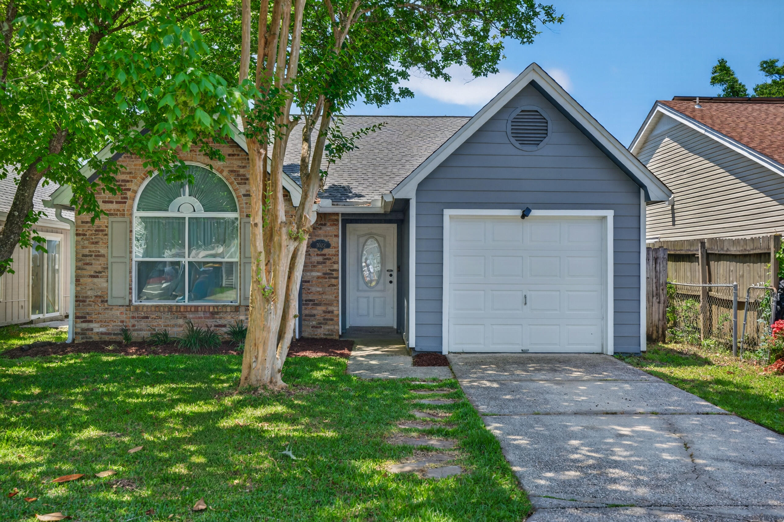 YORKTOWN AT WILLOW BEND - Residential