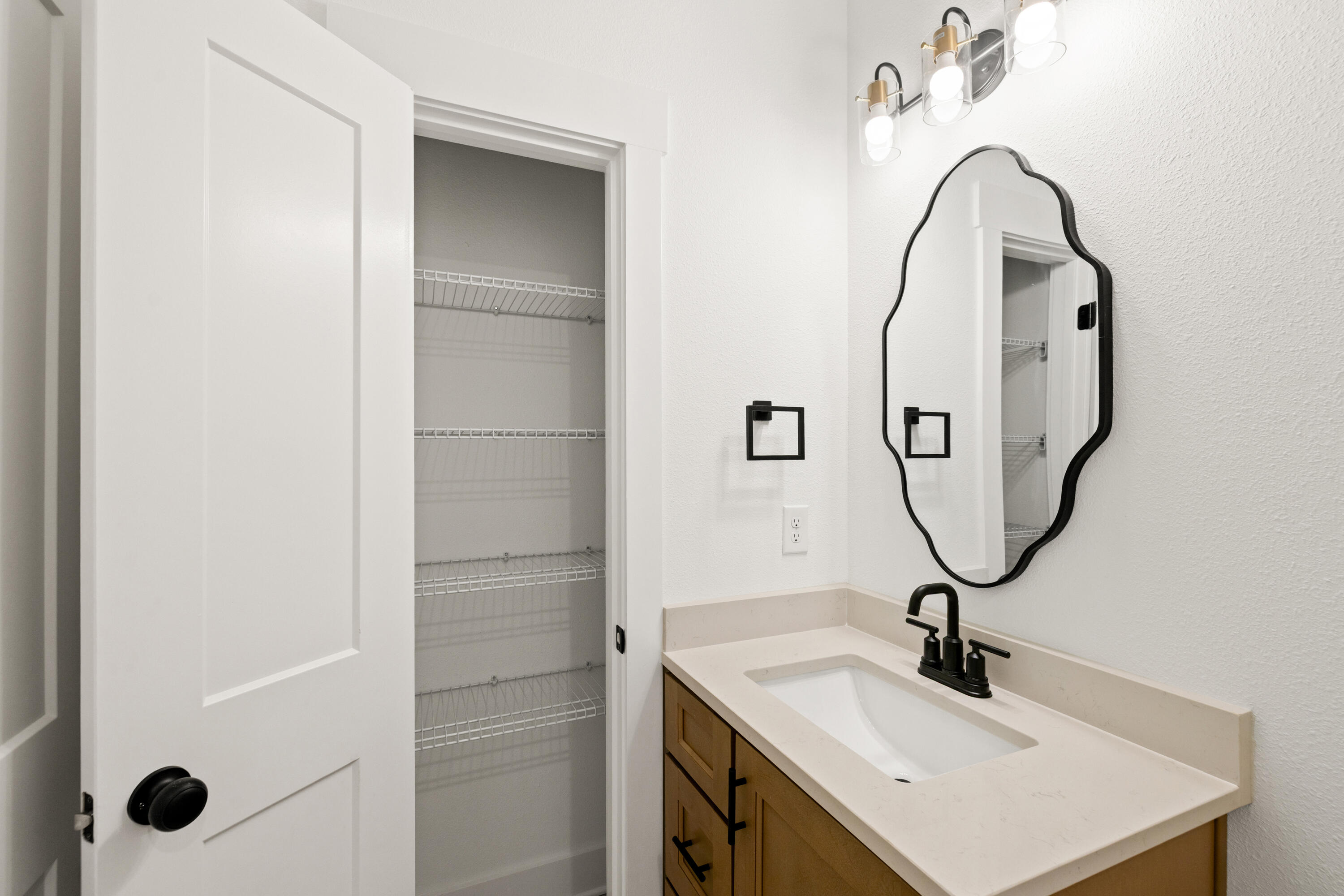 BENTON S/D - Residential