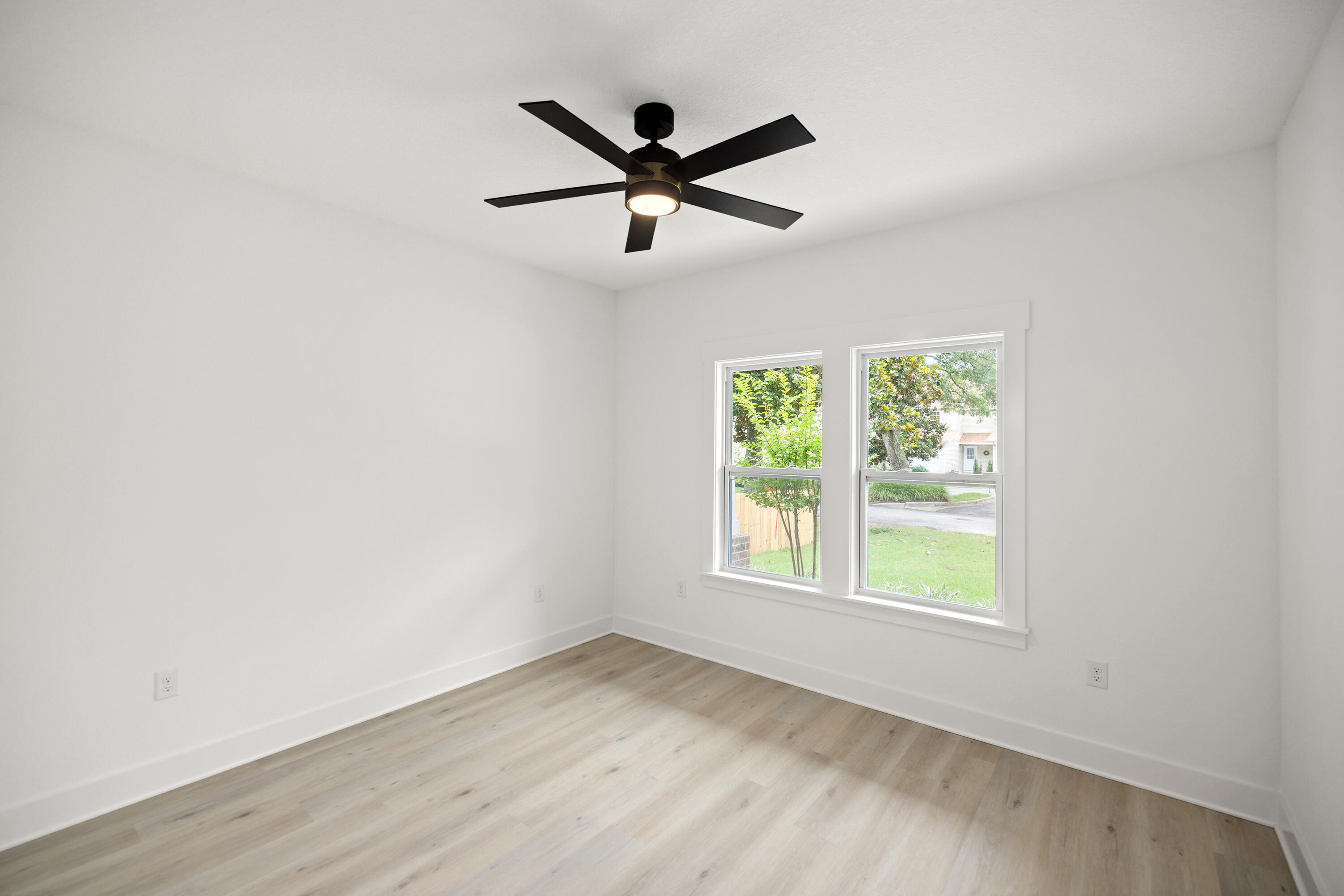BENTON S/D - Residential