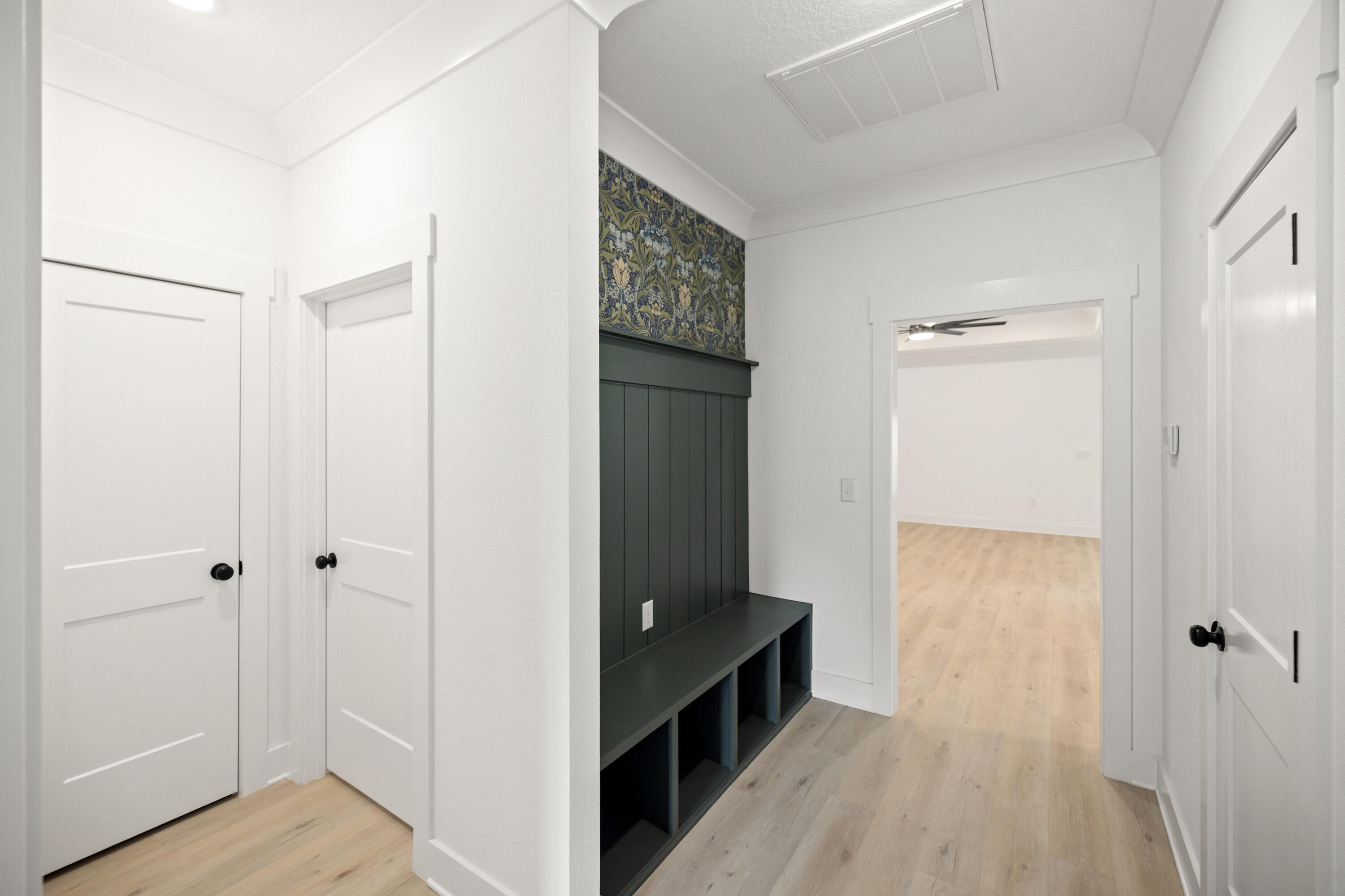 BENTON S/D - Residential