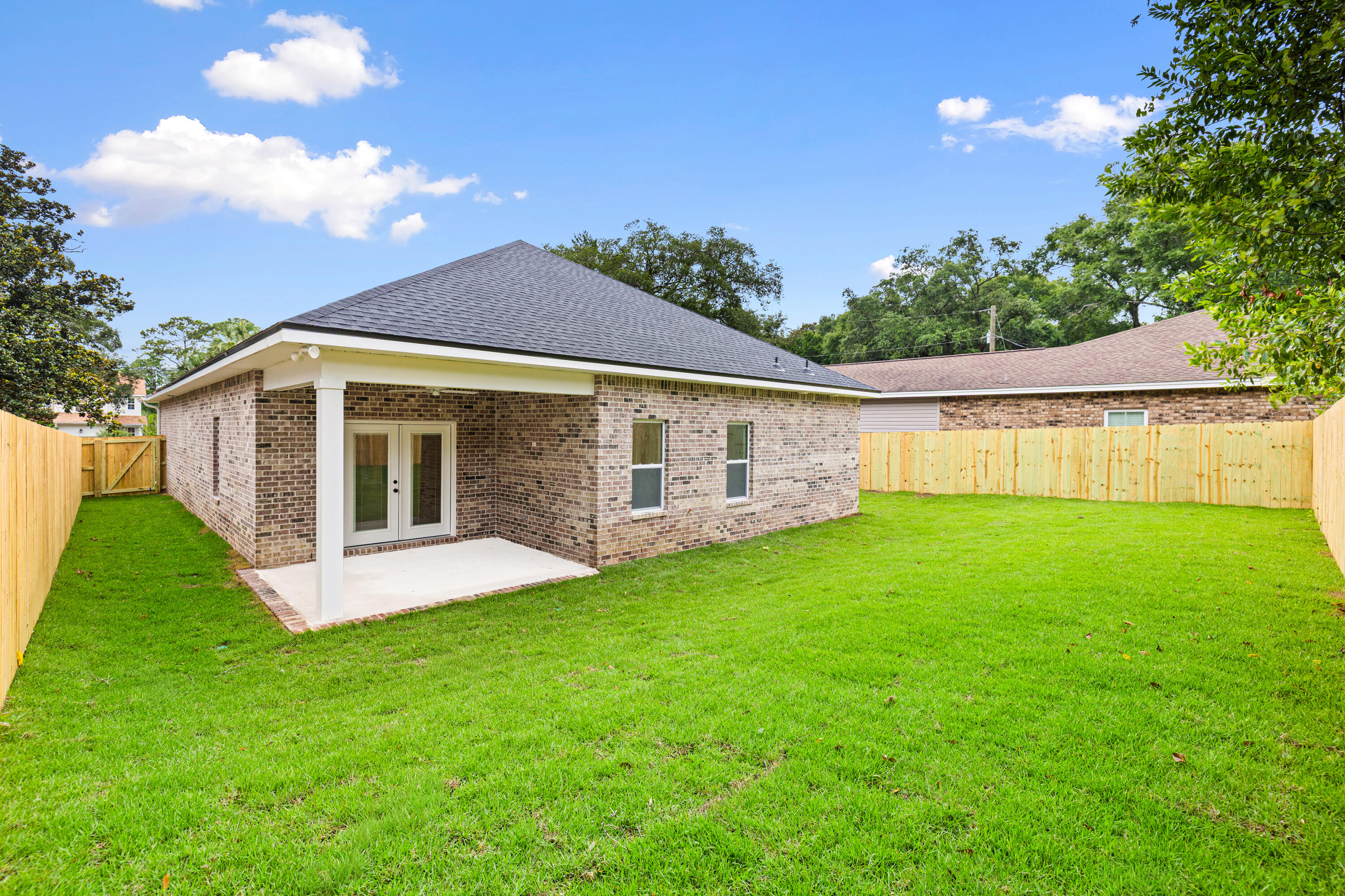 BENTON S/D - Residential