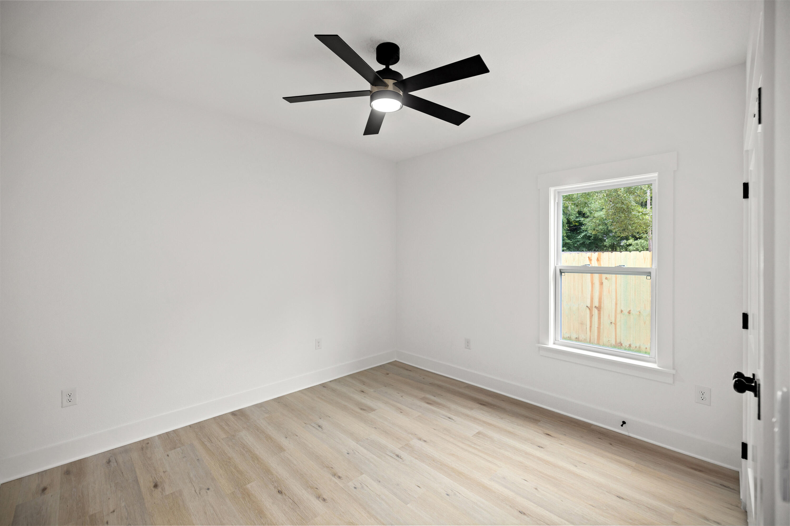 BENTON S/D - Residential