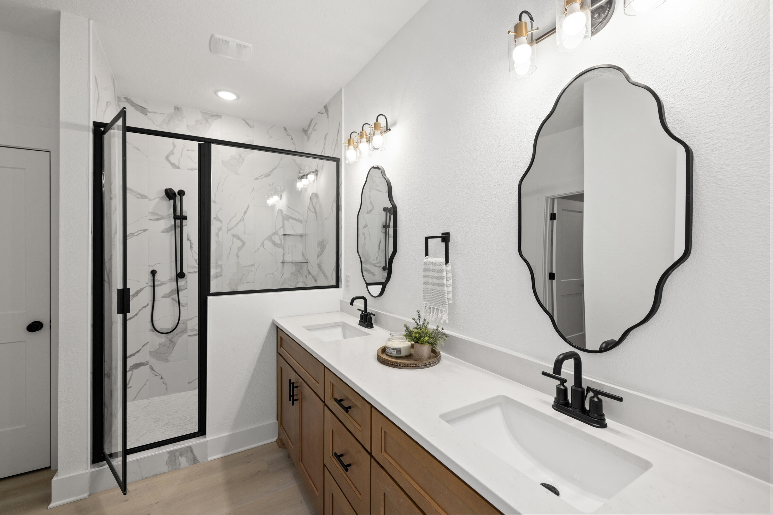 BENTON S/D - Residential