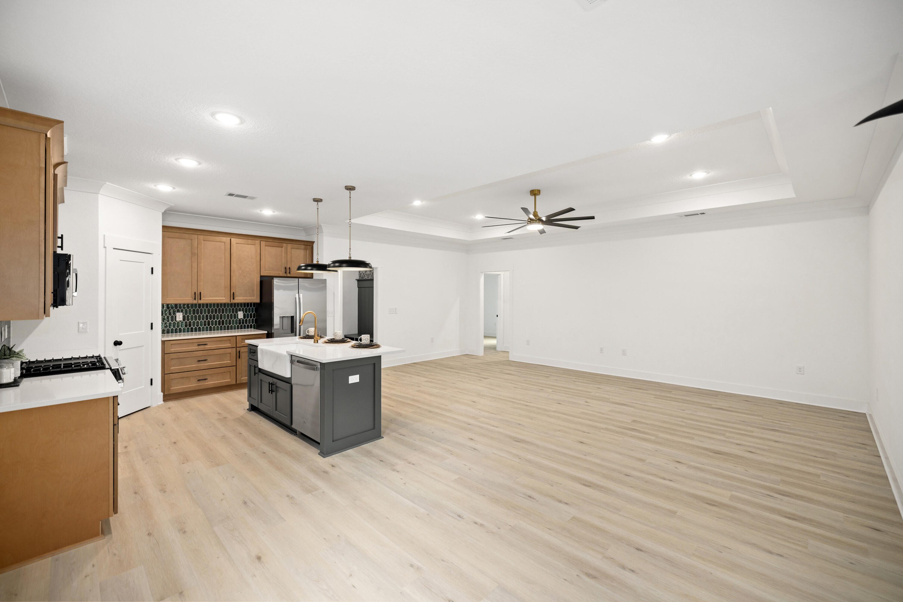 BENTON S/D - Residential