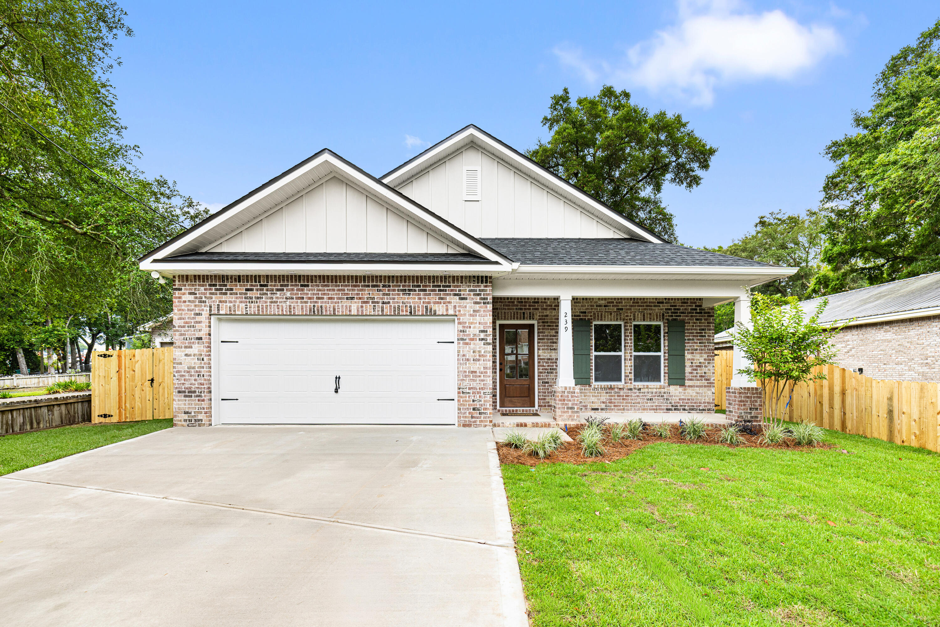 BENTON S/D - Residential