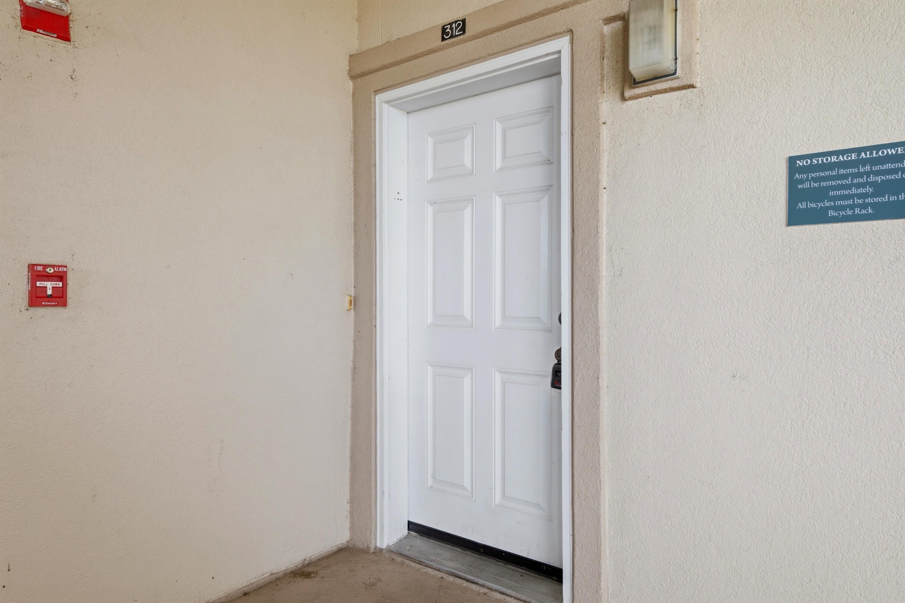 PLAZA THE - Residential Lease