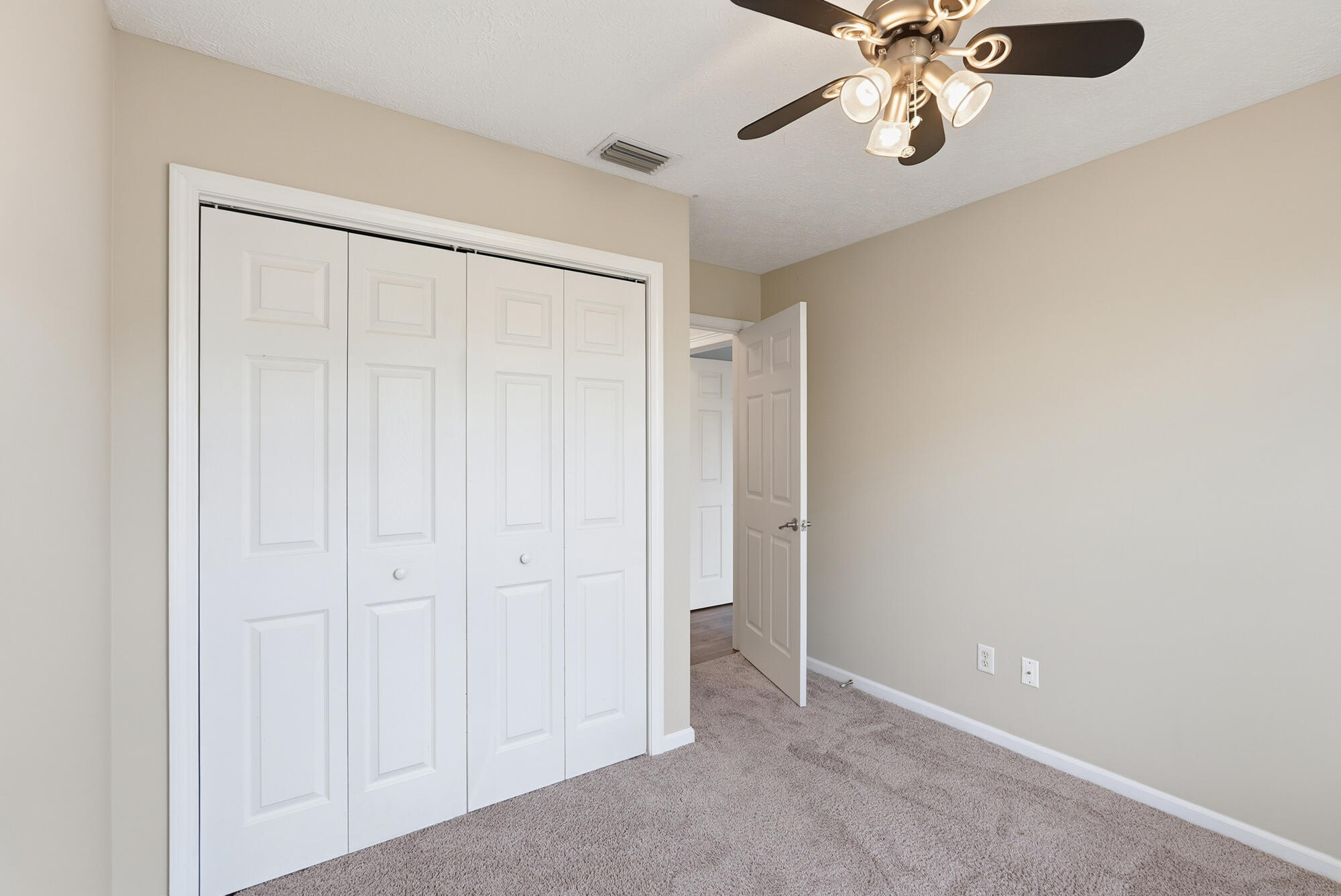 HIDDEN PINES PH 4 - Residential