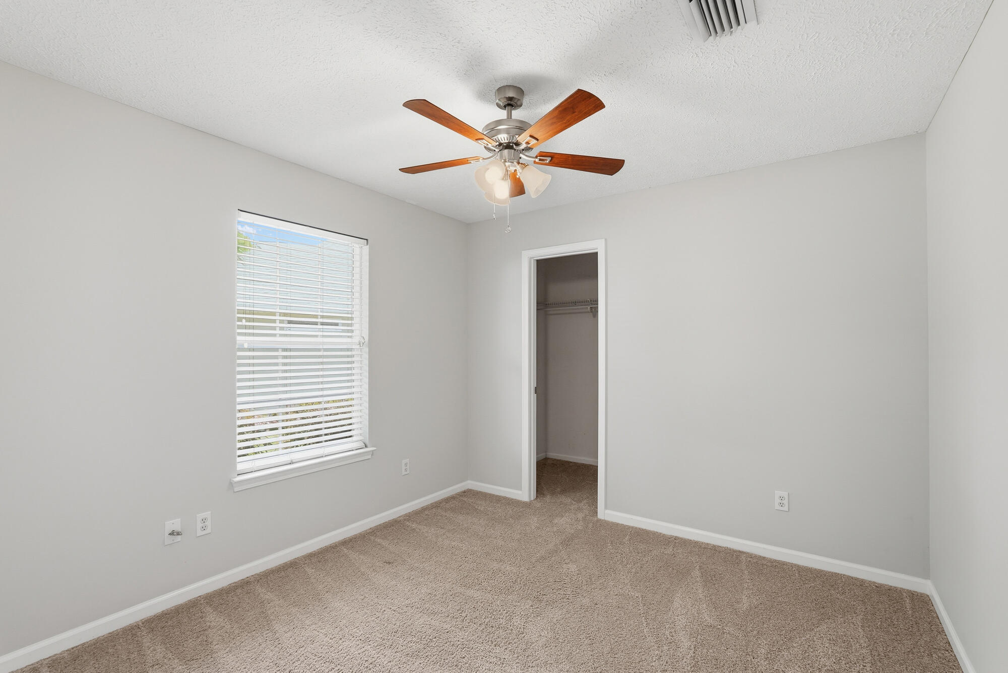 HIDDEN PINES PH 4 - Residential