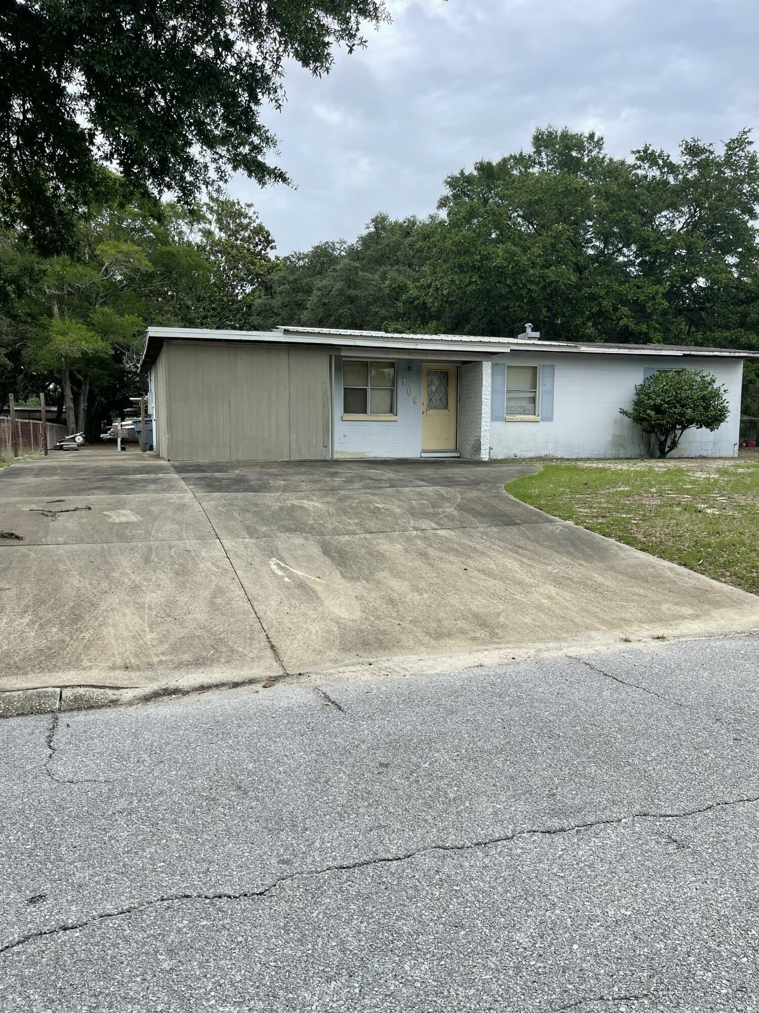 SEABREEZE 3RD ADDN - Residential