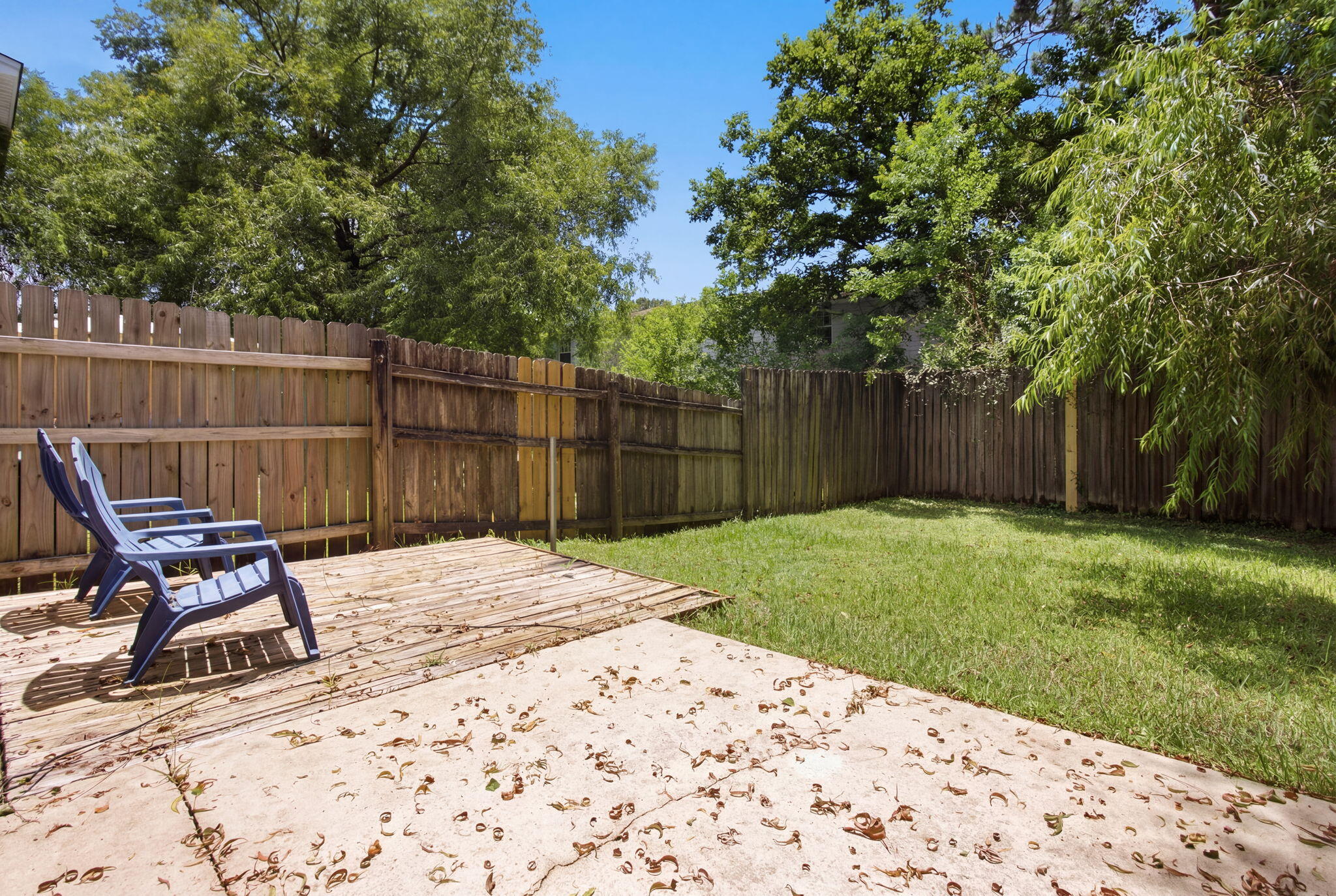 SCHNEIDER DRIVE T/H - Residential