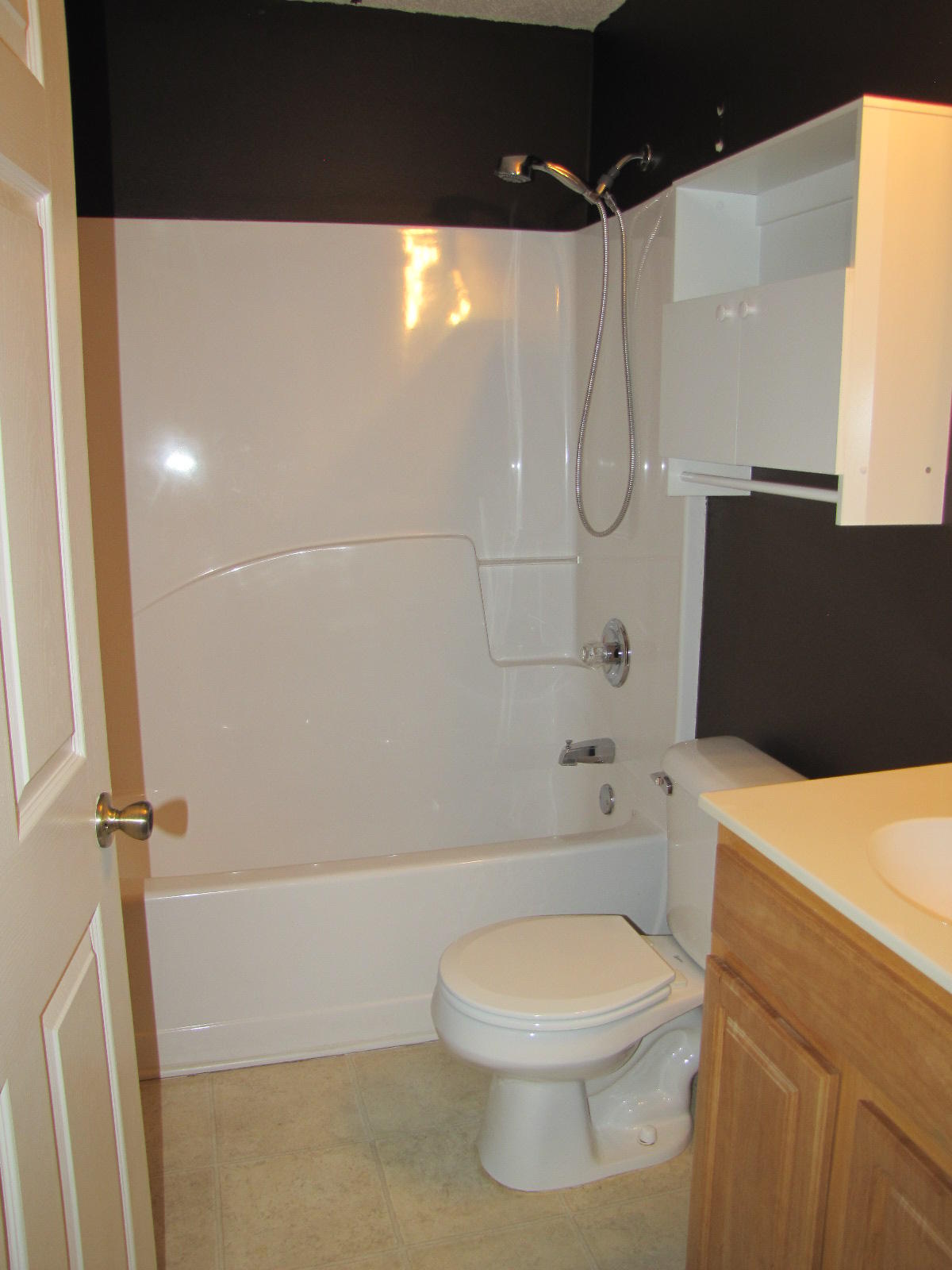 CRESTVIEW HEIGHTS 1ST ADDN - Residential Lease
