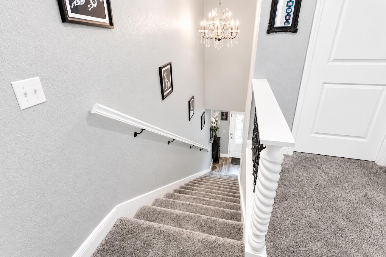 HILBURN GROVE - Residential