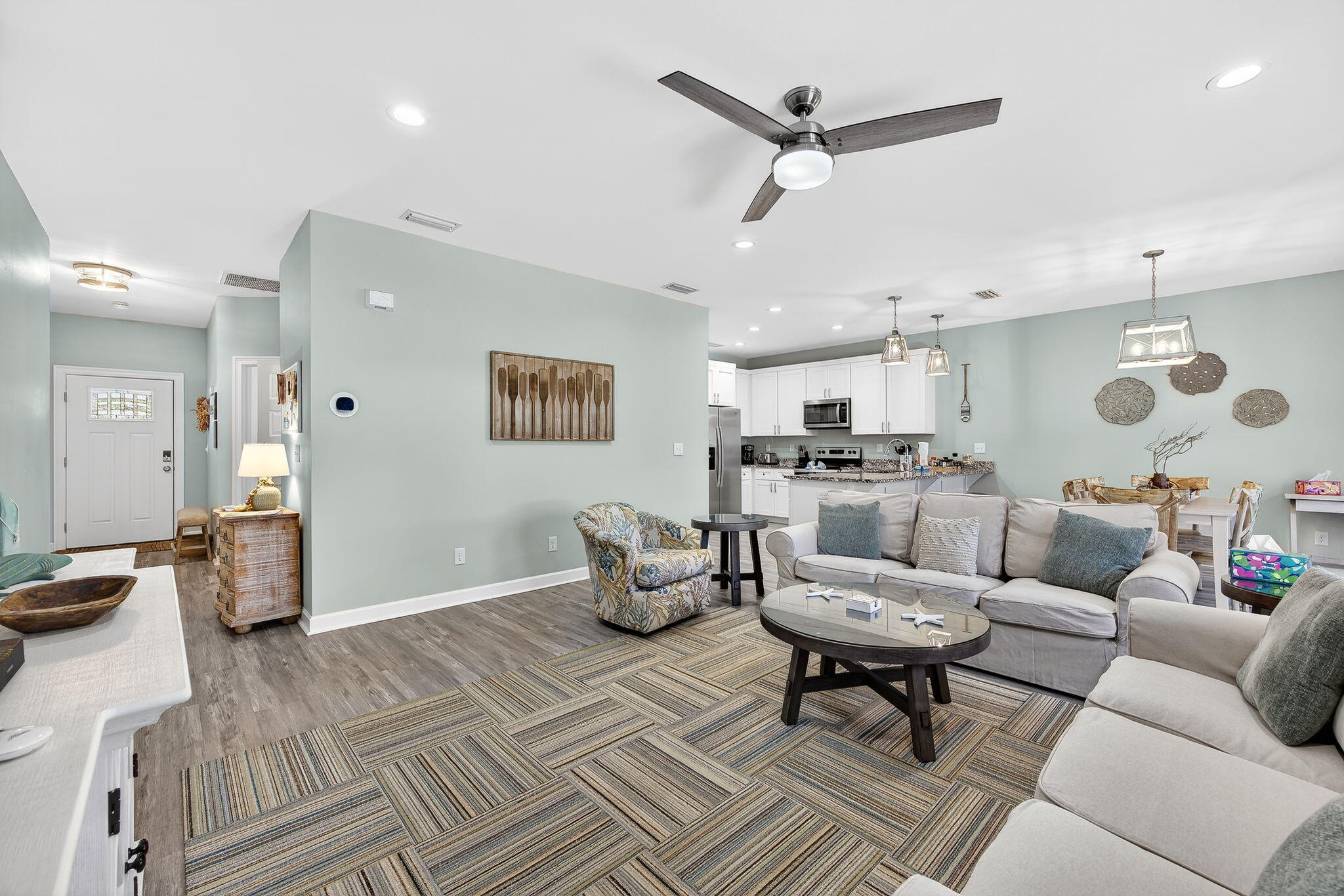 LAGUNA BEACH ESTATES 7TH ADDN - Residential