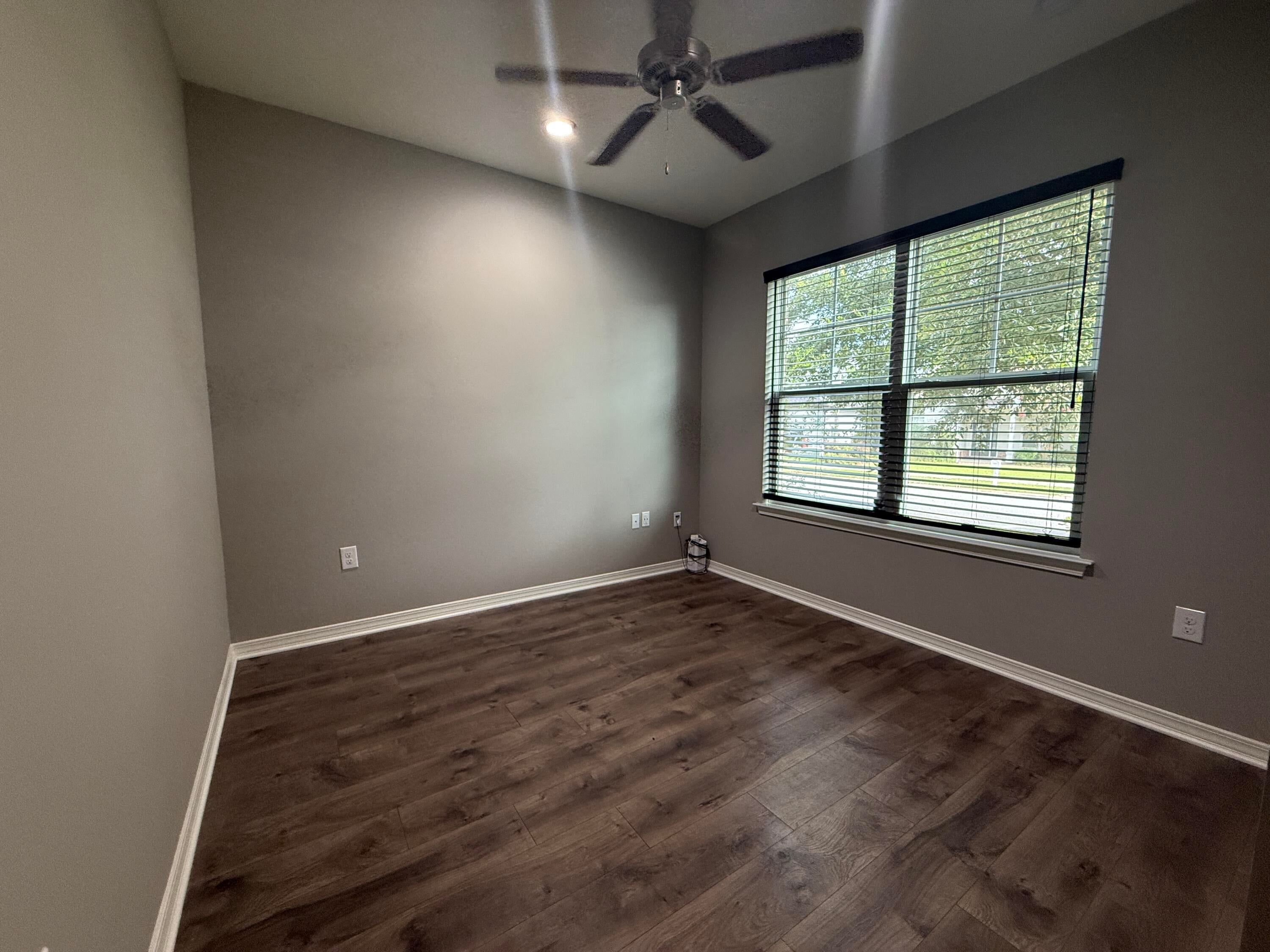 HERITAGE MANOR - Residential Lease