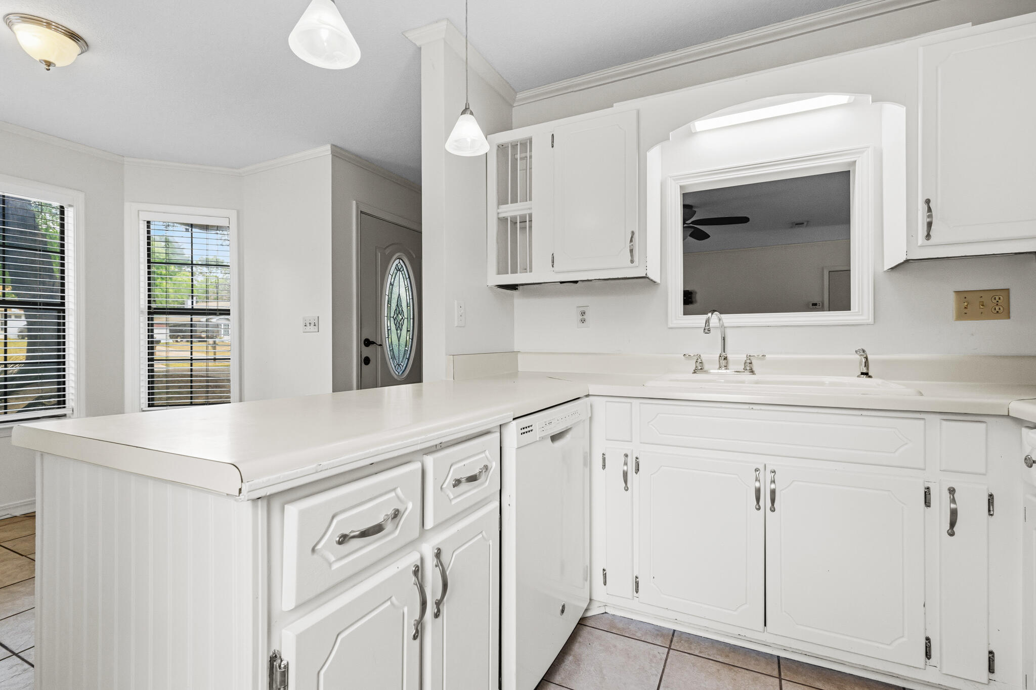 SHOAL CREEK MANOR WEST - Residential