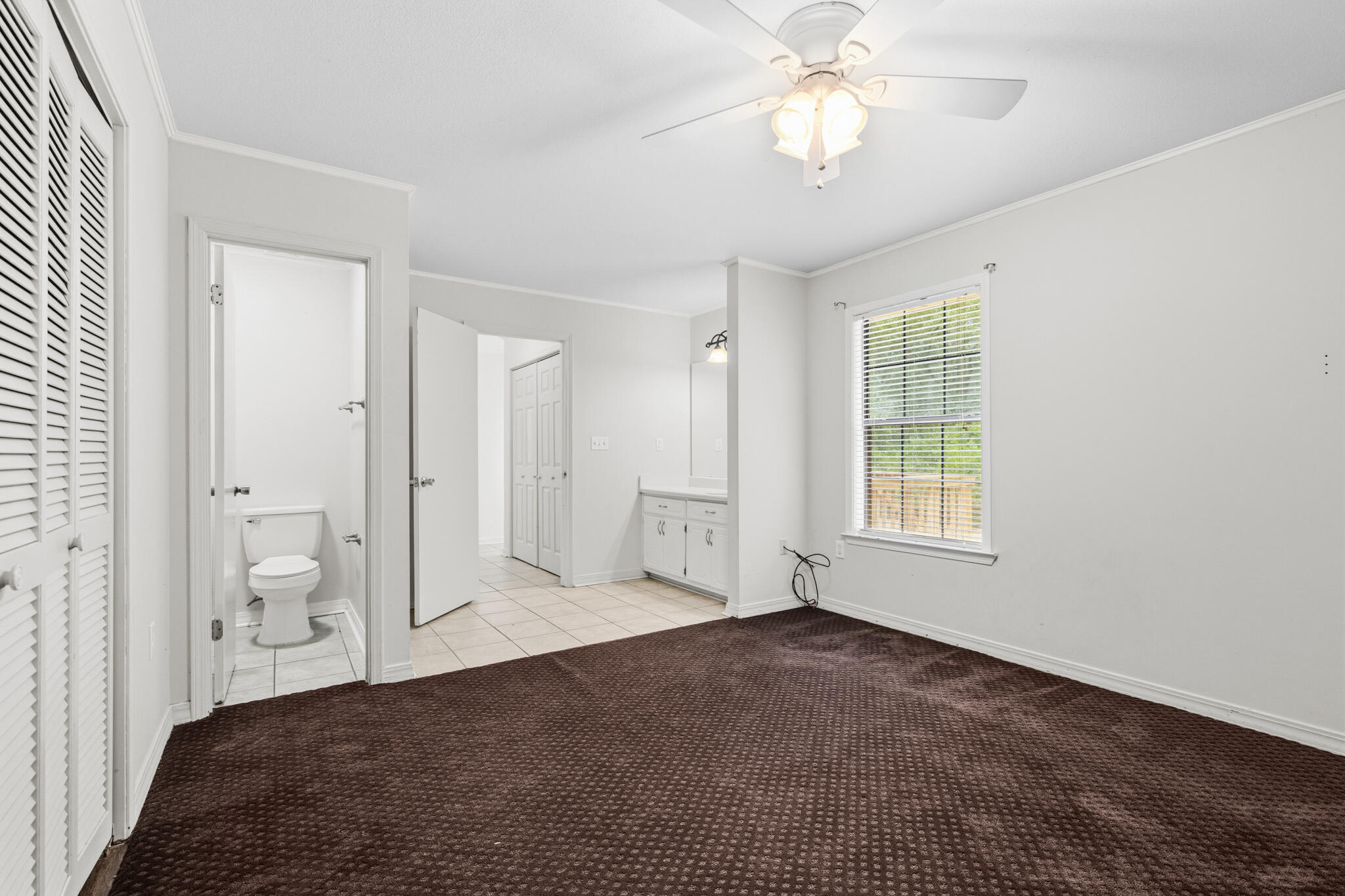 SHOAL CREEK MANOR WEST - Residential