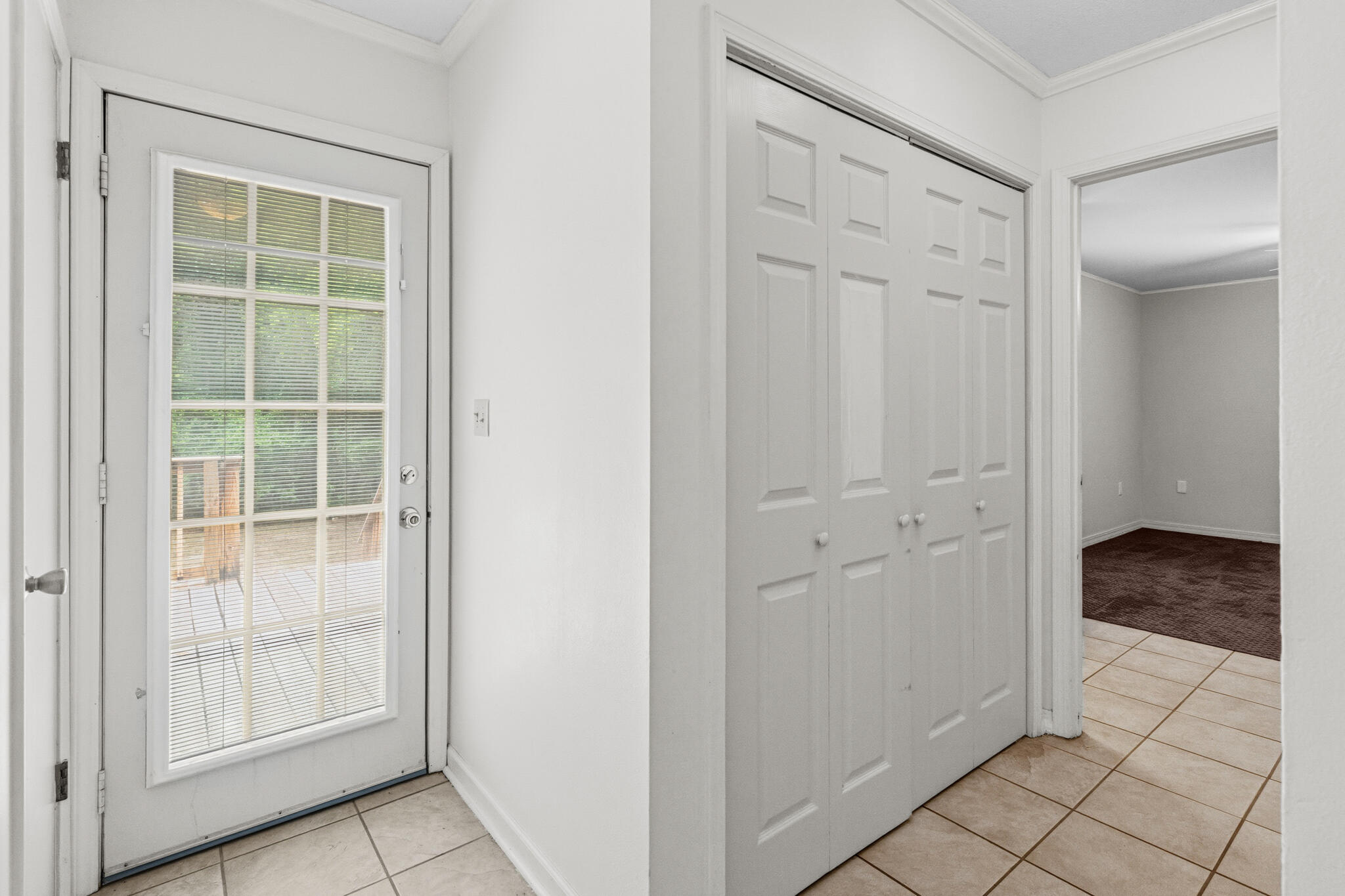 SHOAL CREEK MANOR WEST - Residential