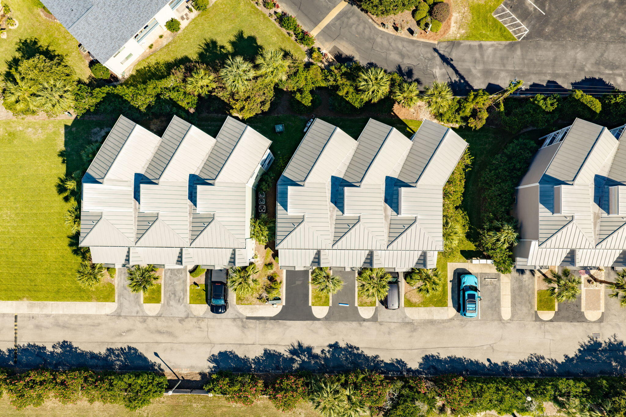 BEACH POINTE T/H - Residential
