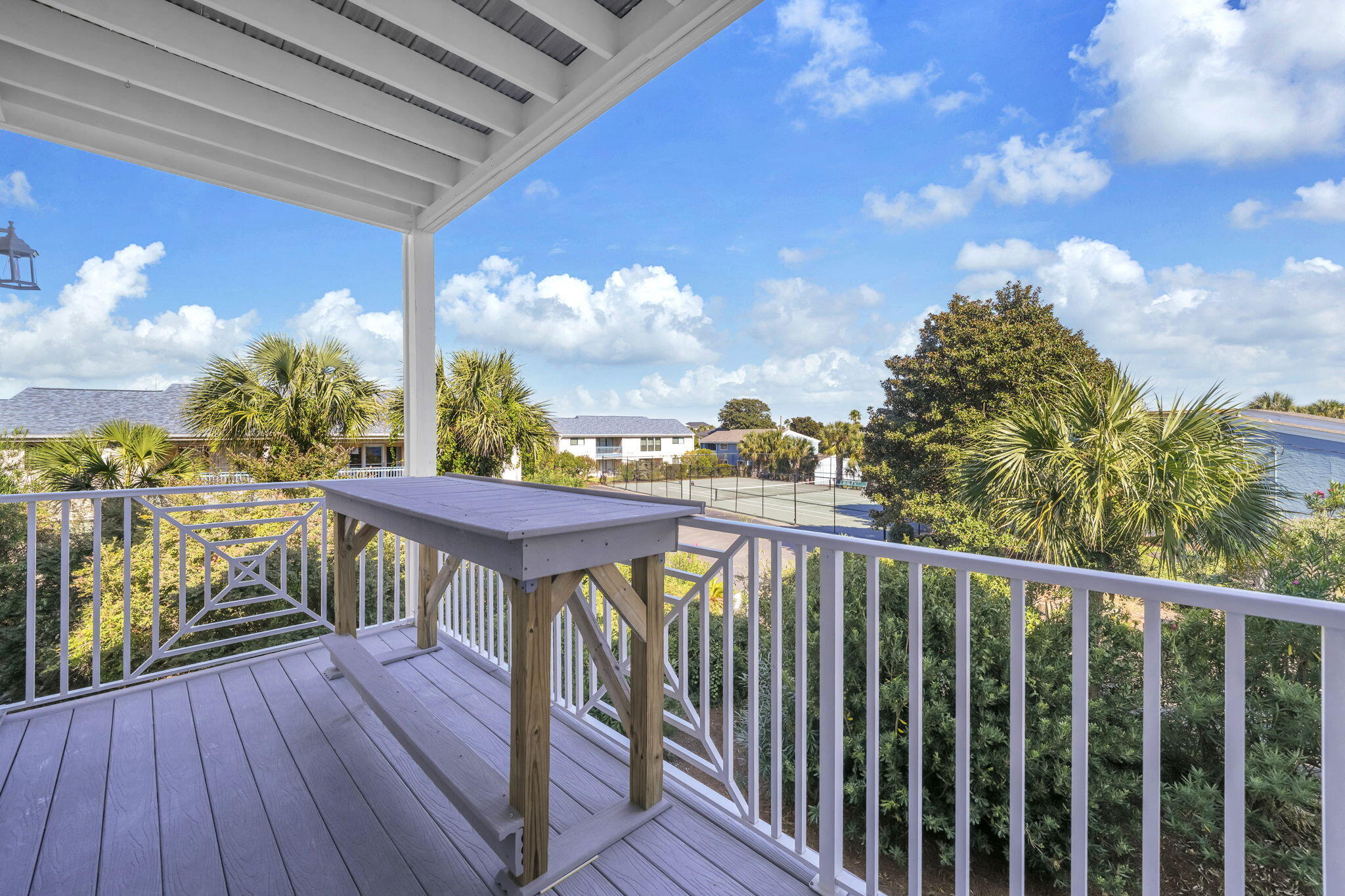 BEACH POINTE T/H - Residential
