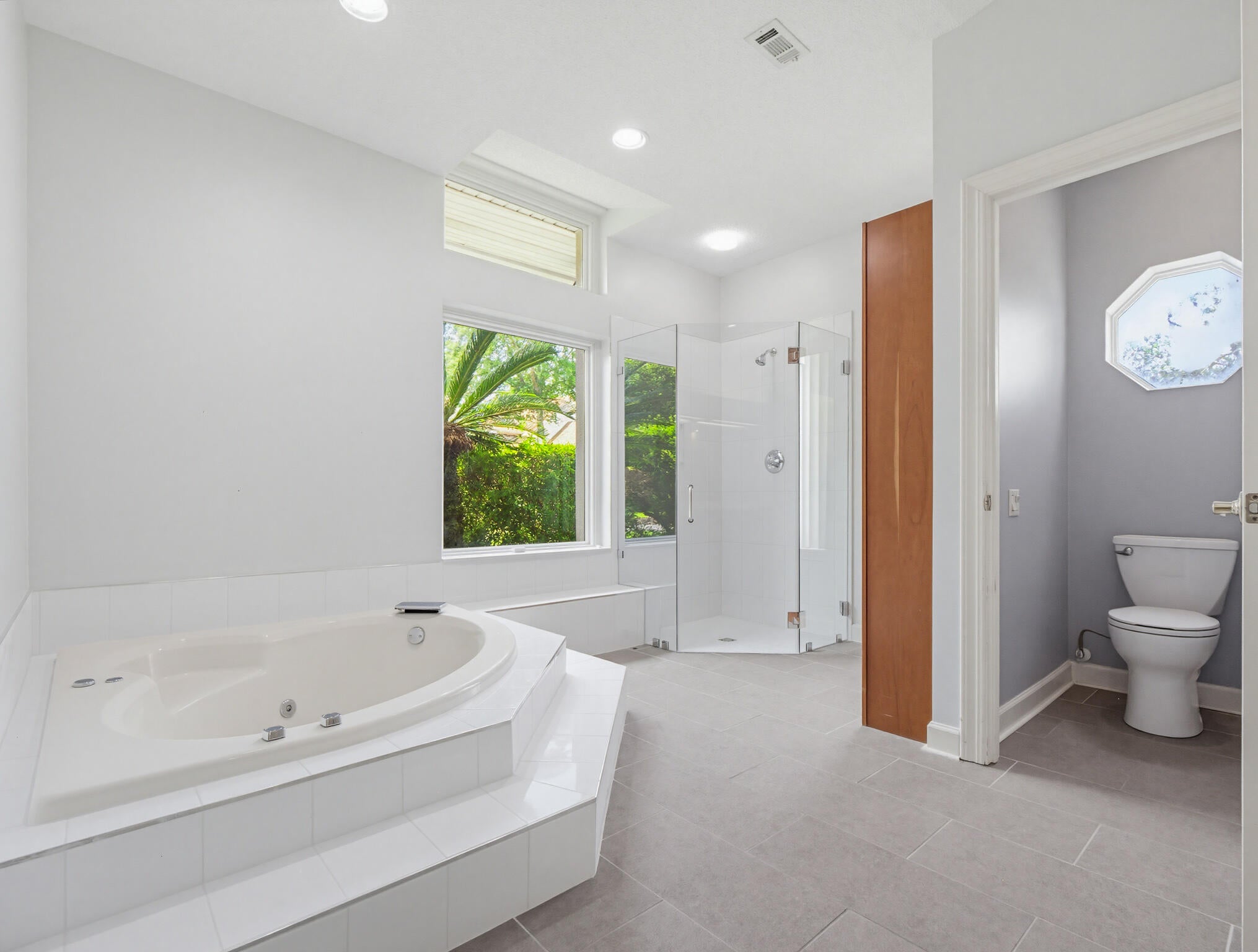 KINGS ROAD - Residential
