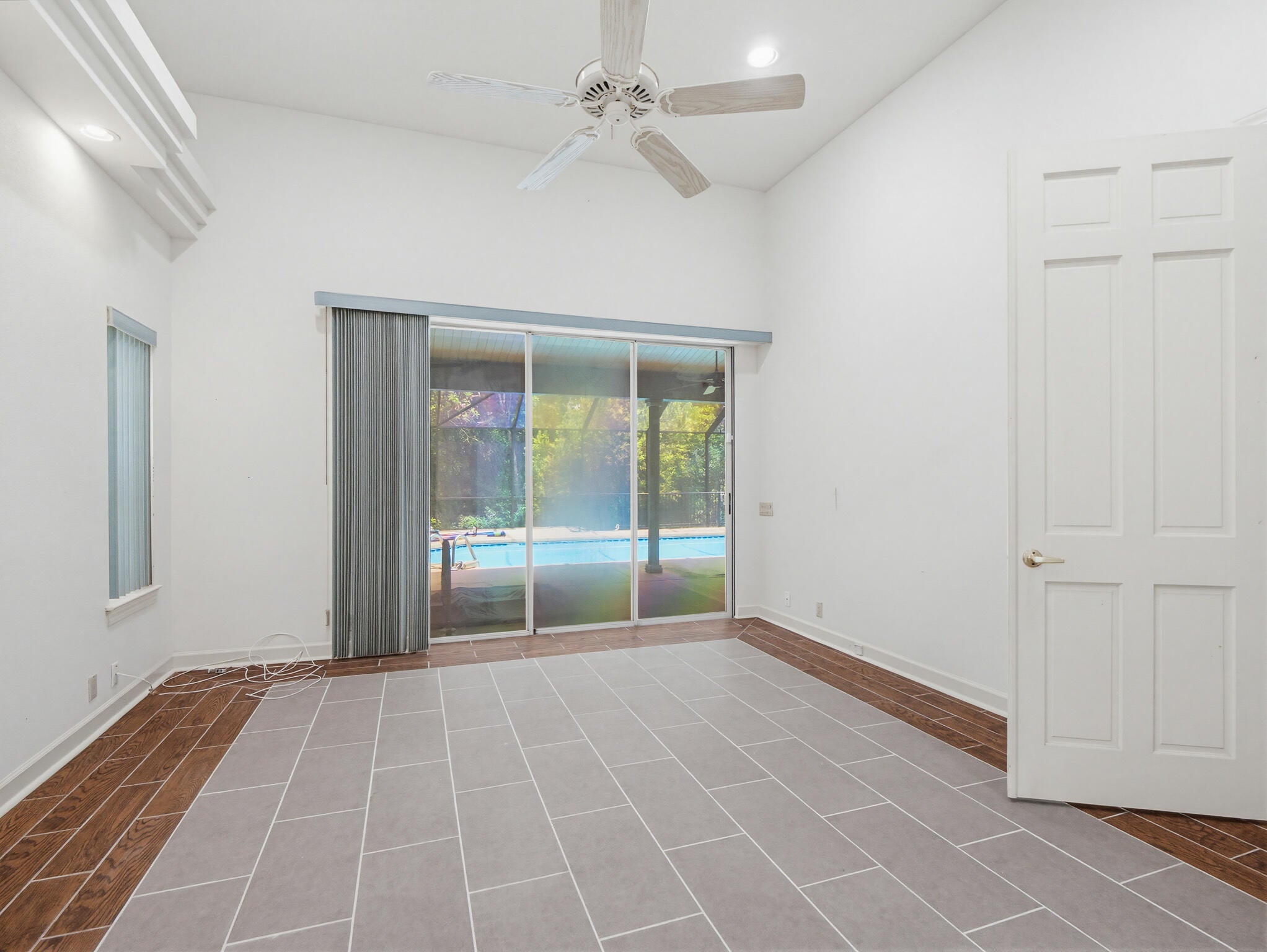 KINGS ROAD - Residential