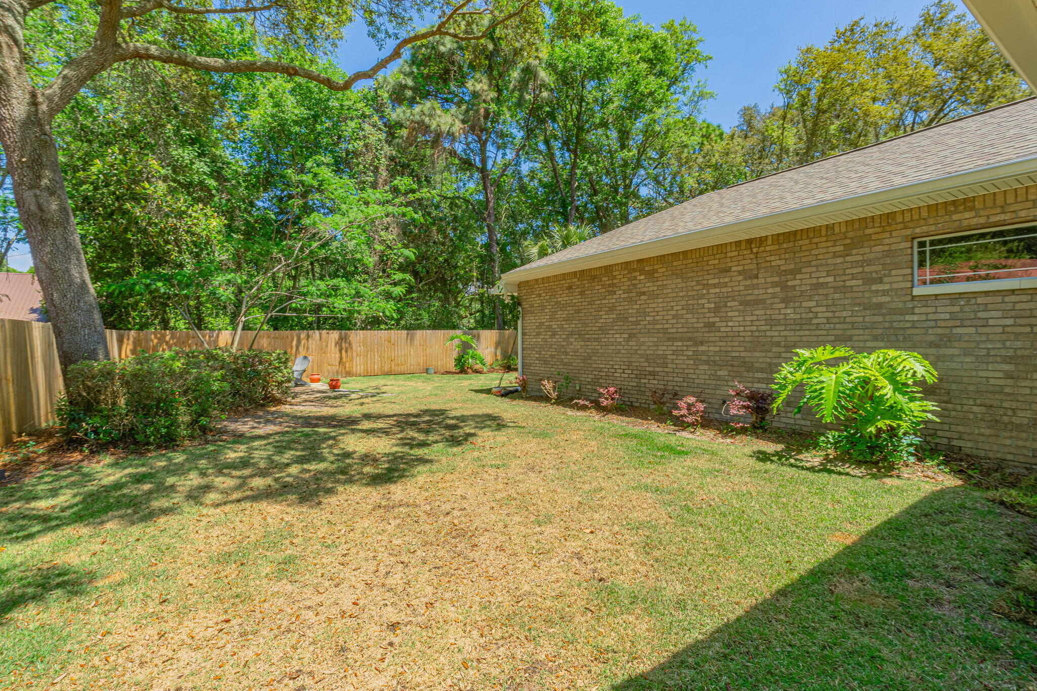 Poquito Bayou - Residential