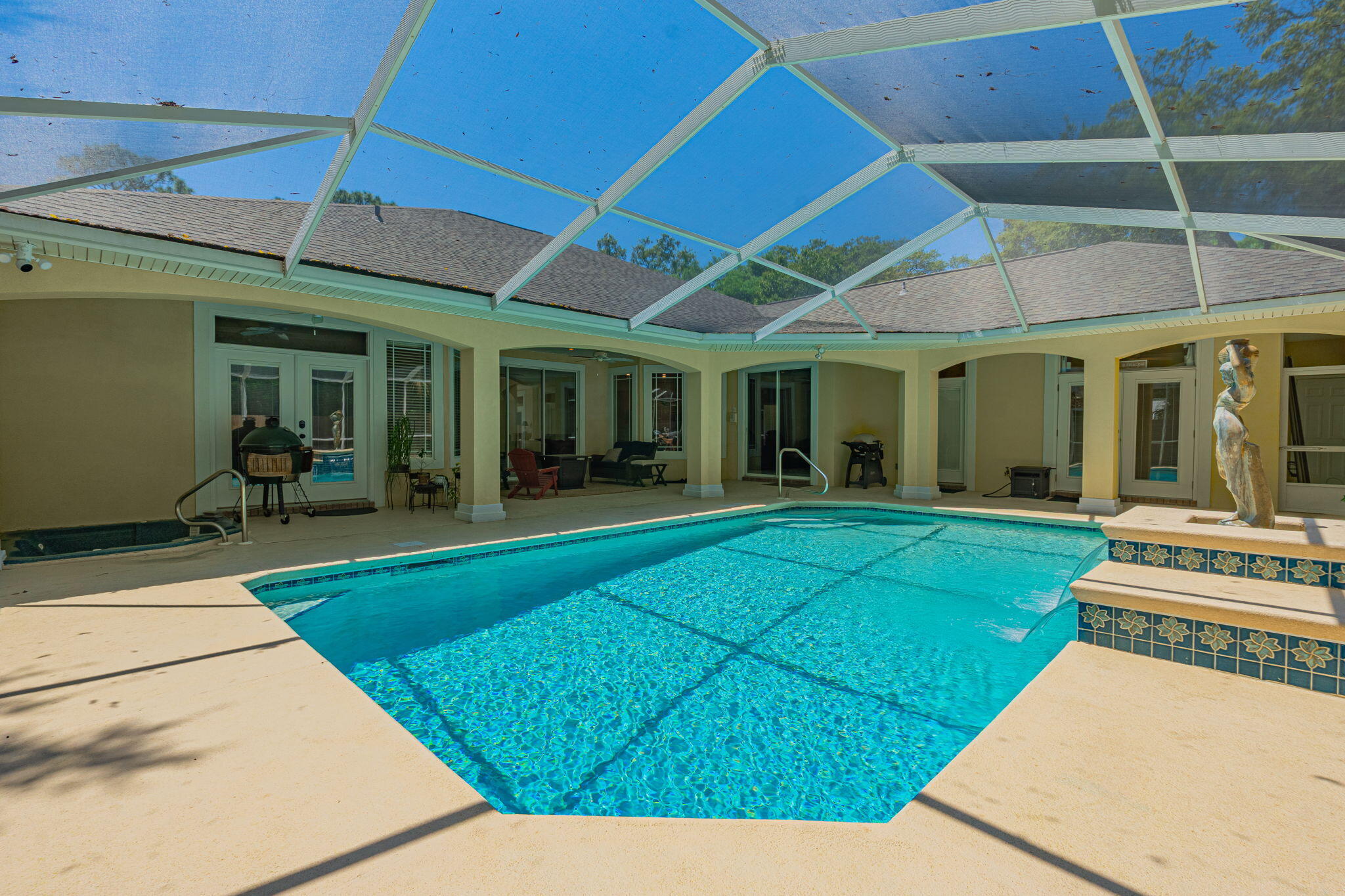 Poquito Bayou - Residential