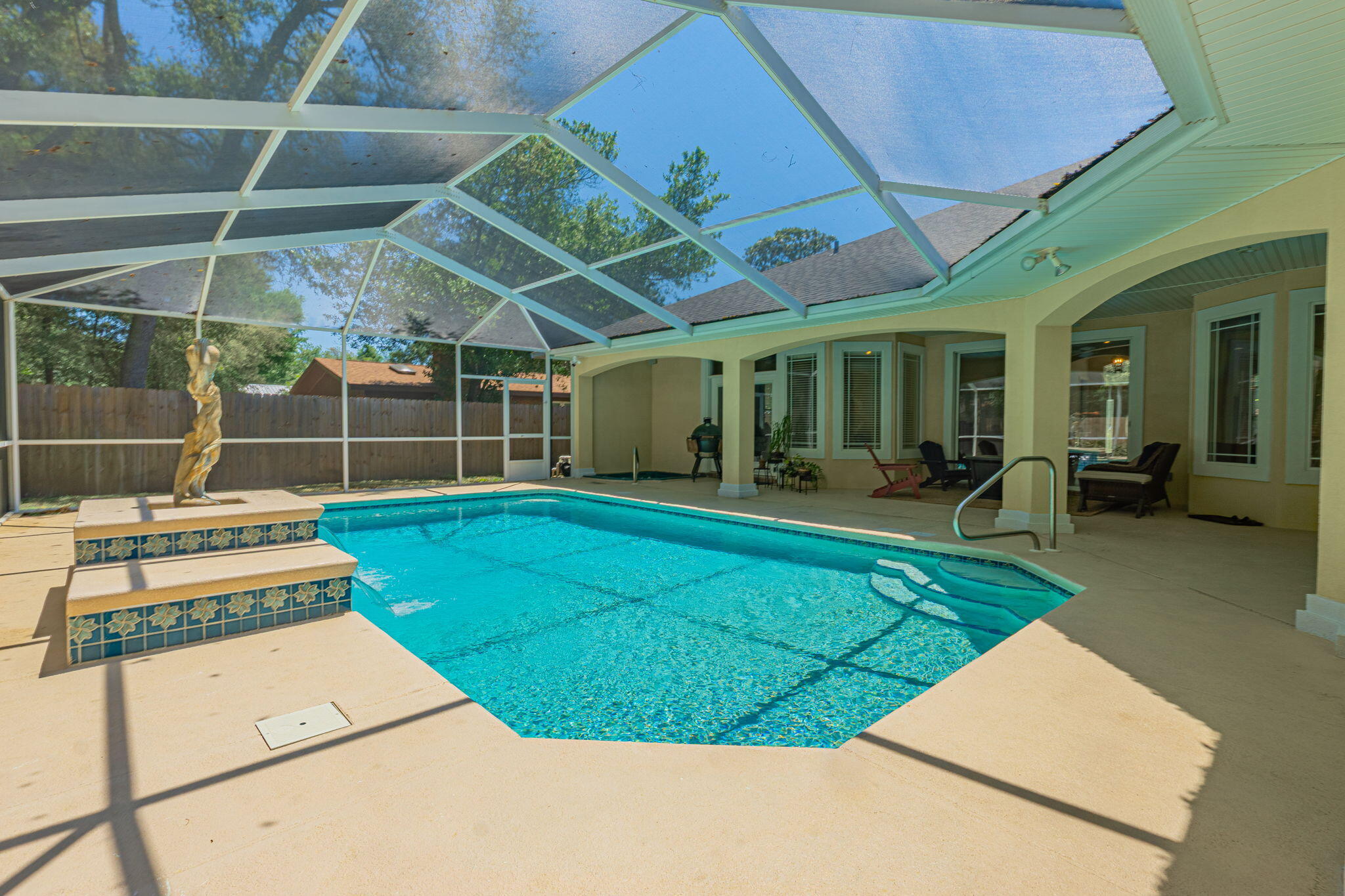 Poquito Bayou - Residential