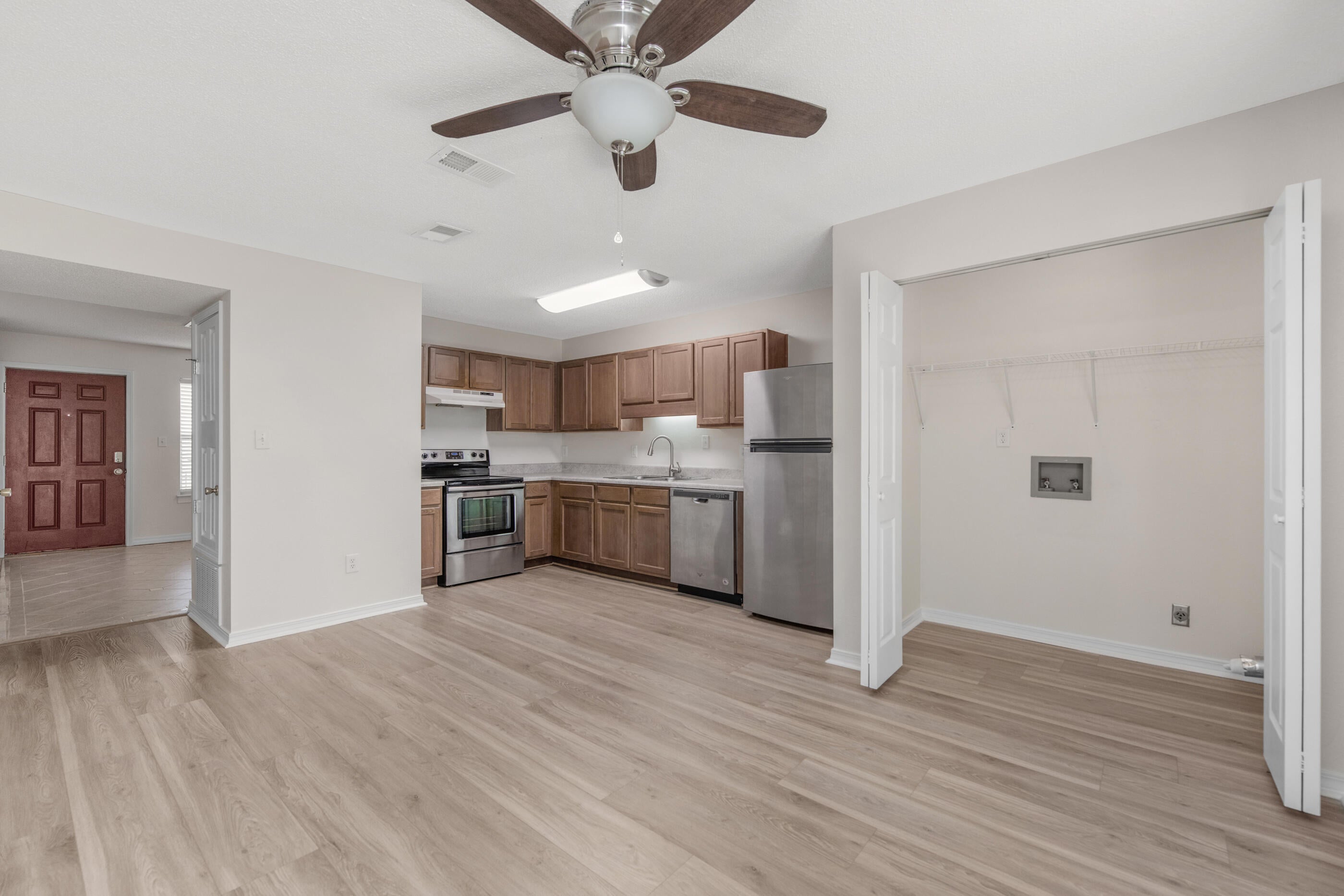 ROBSTON T/H - Residential
