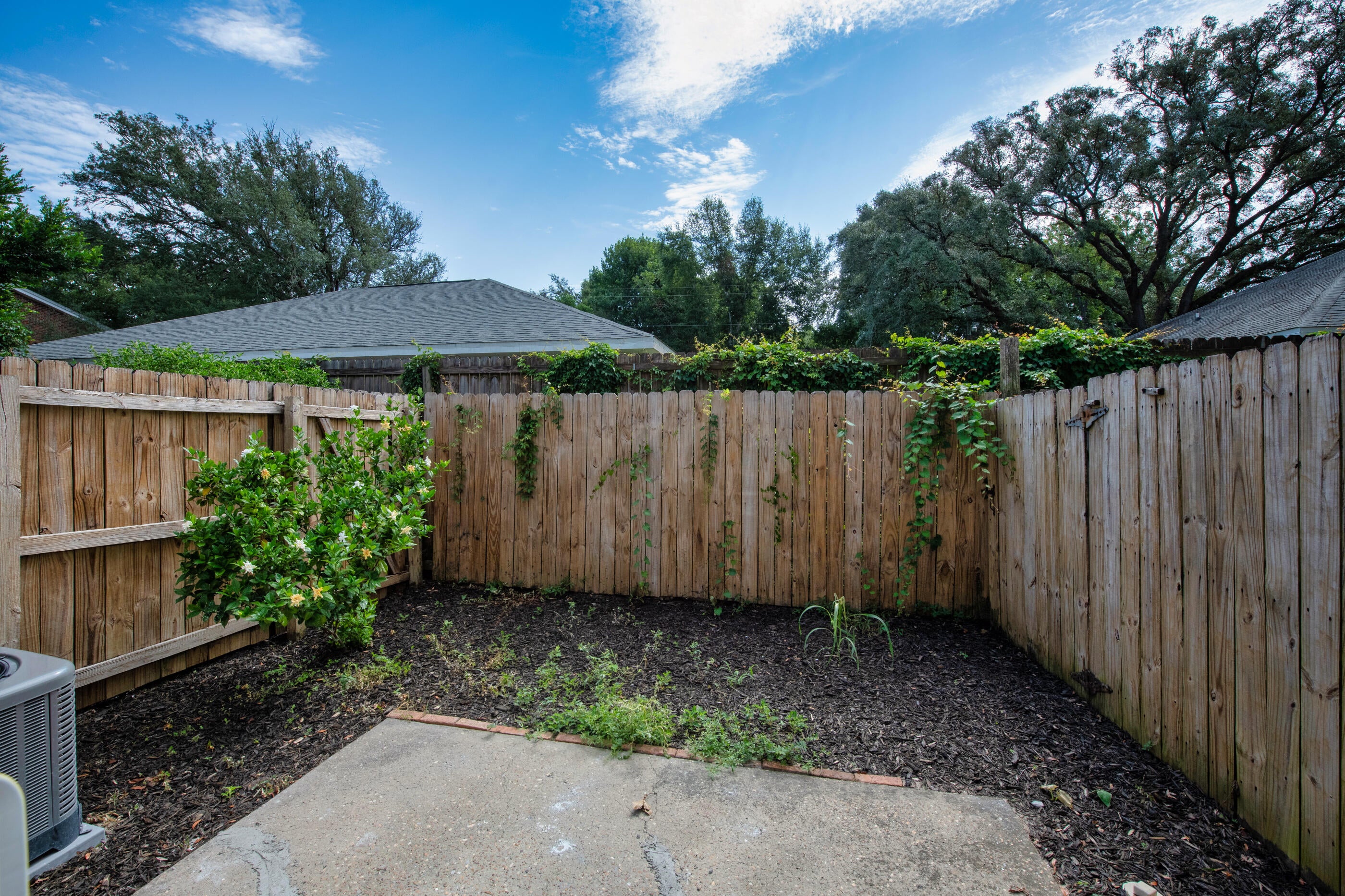 ROBSTON T/H - Residential