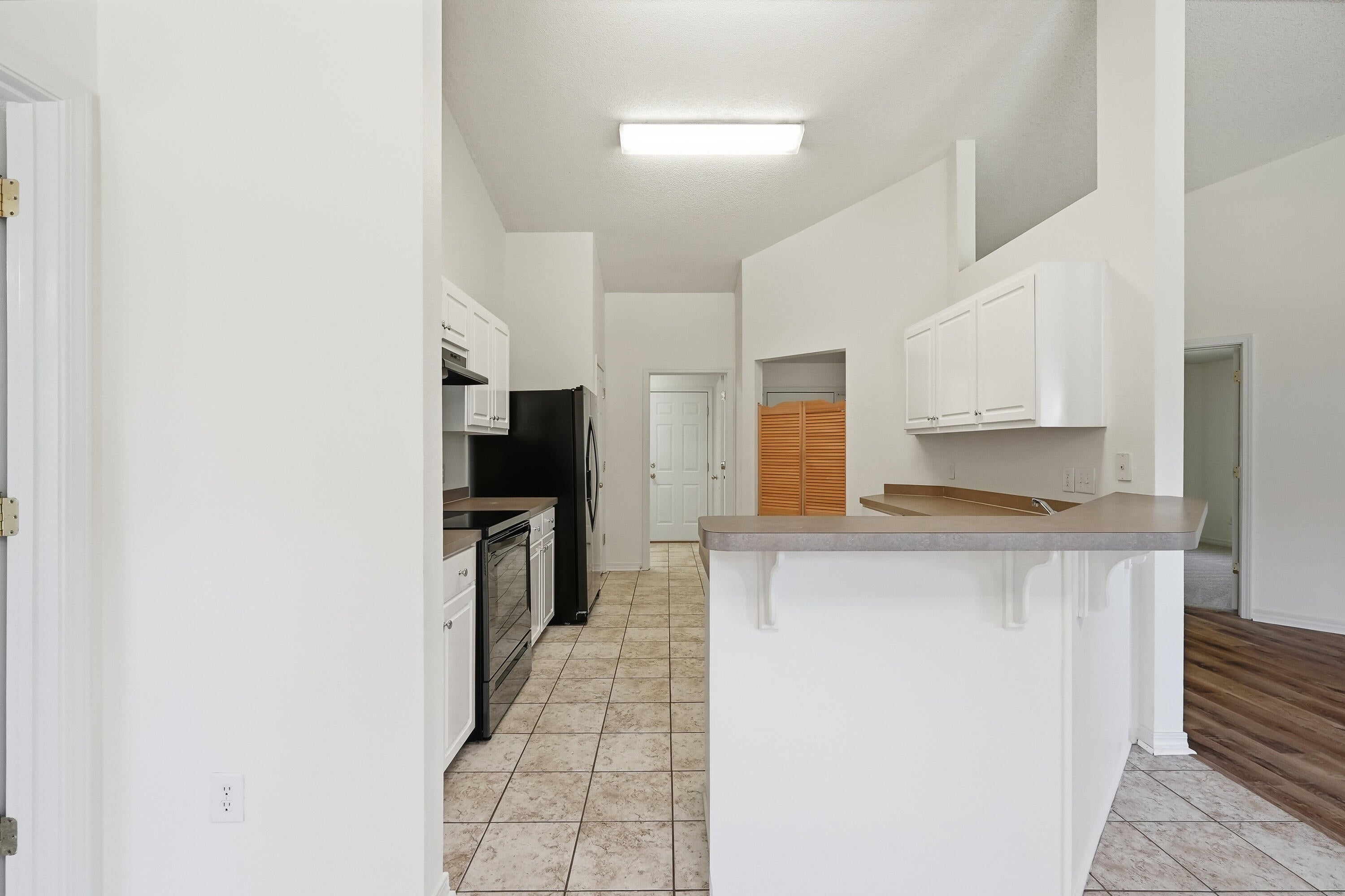 HOLLEY BY THE SEA - Residential Lease
