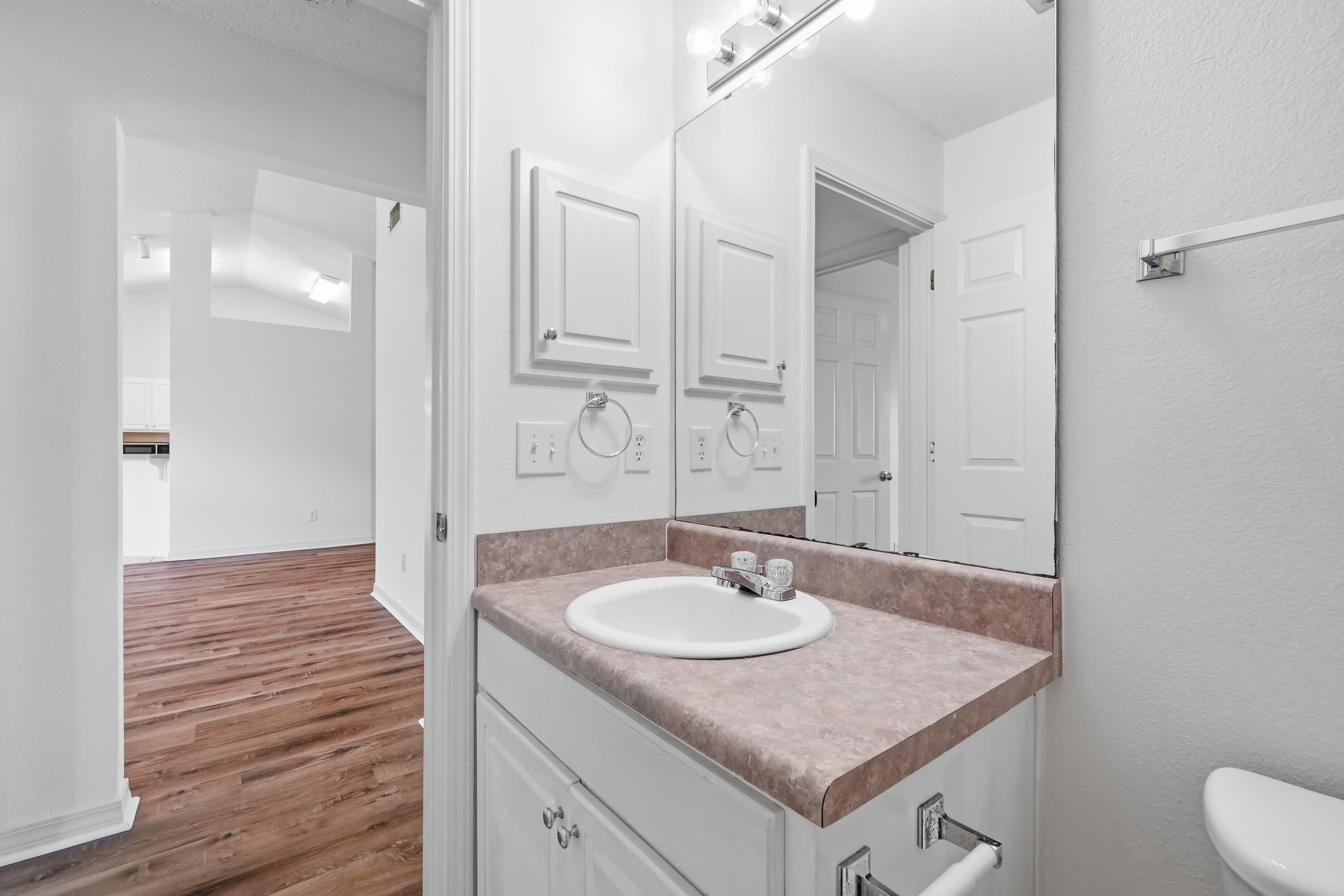 HOLLEY BY THE SEA - Residential Lease