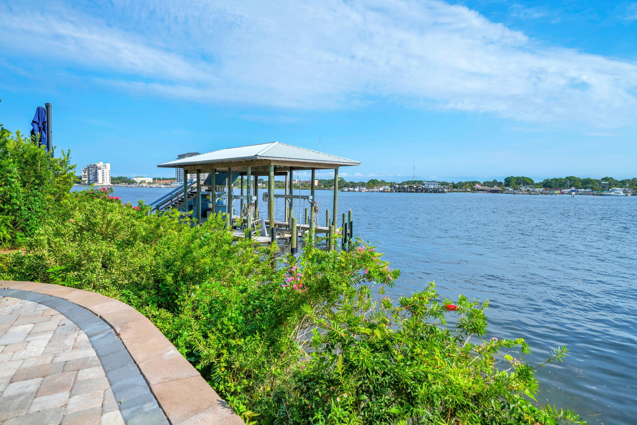 SANTA ROSA ISLAND - Residential