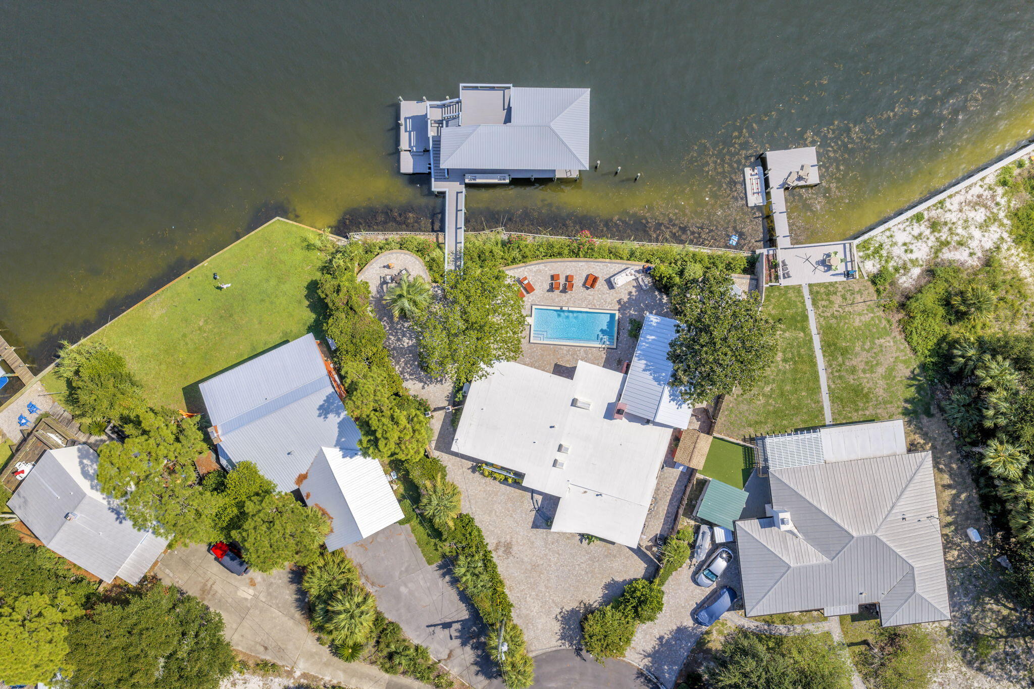 SANTA ROSA ISLAND - Residential