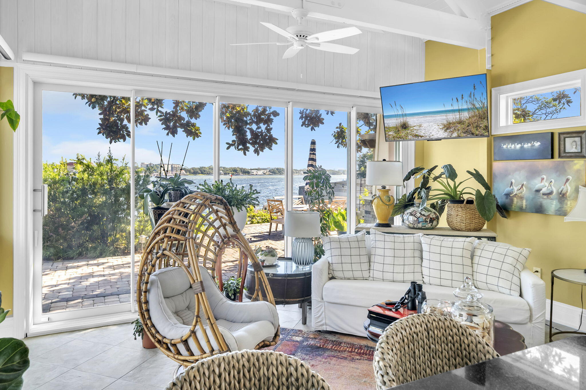 SANTA ROSA ISLAND - Residential