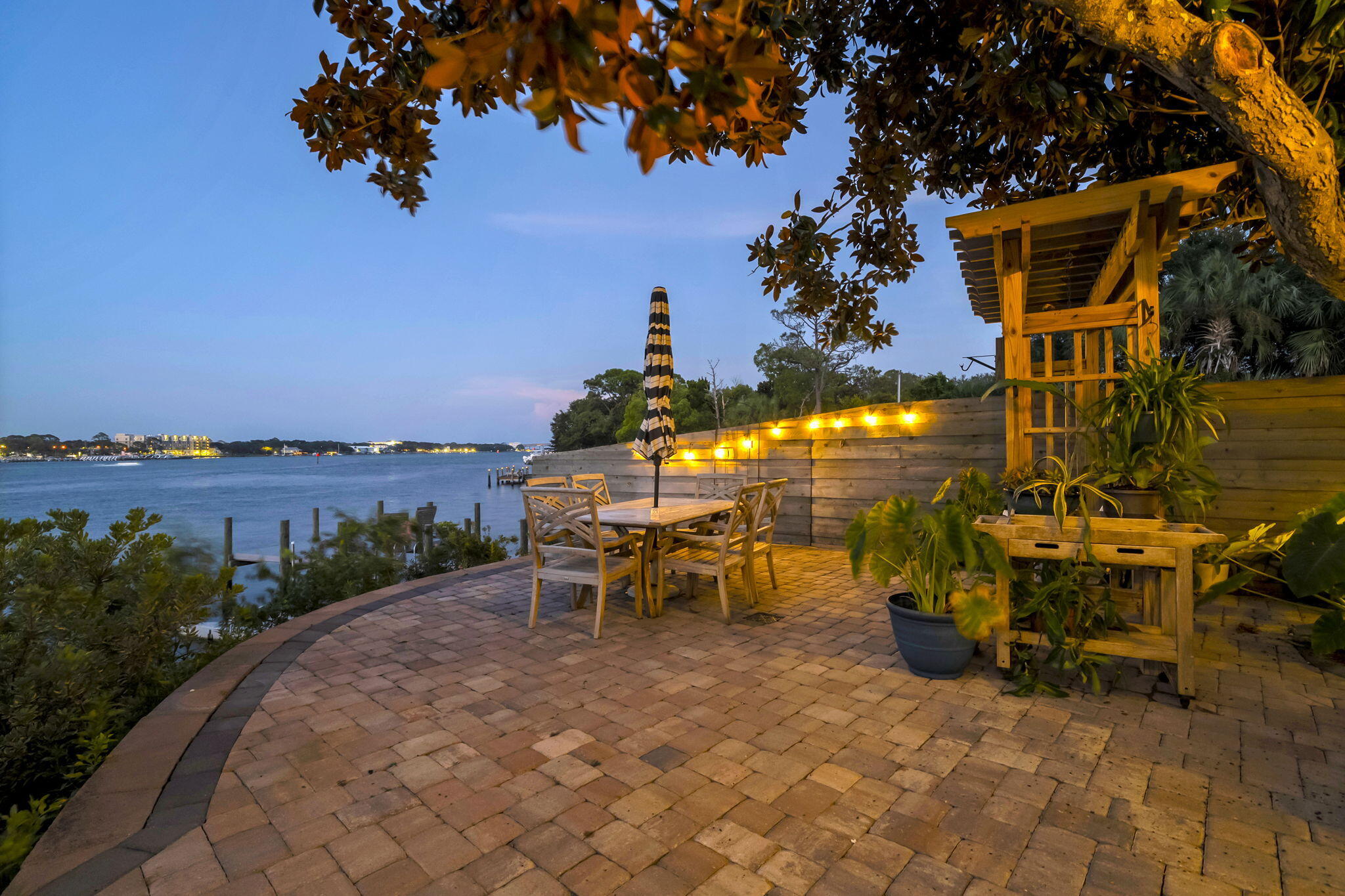 SANTA ROSA ISLAND - Residential