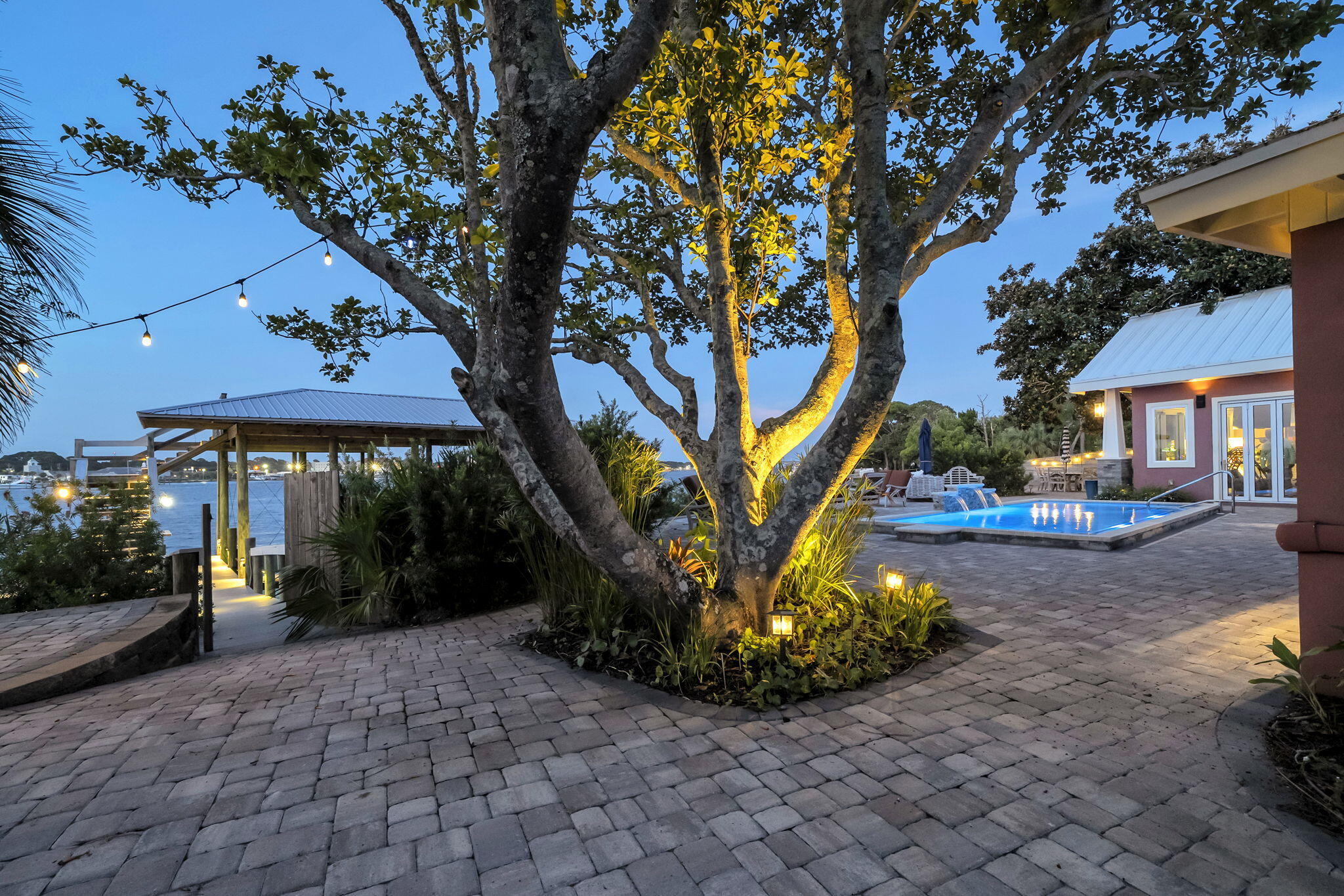SANTA ROSA ISLAND - Residential