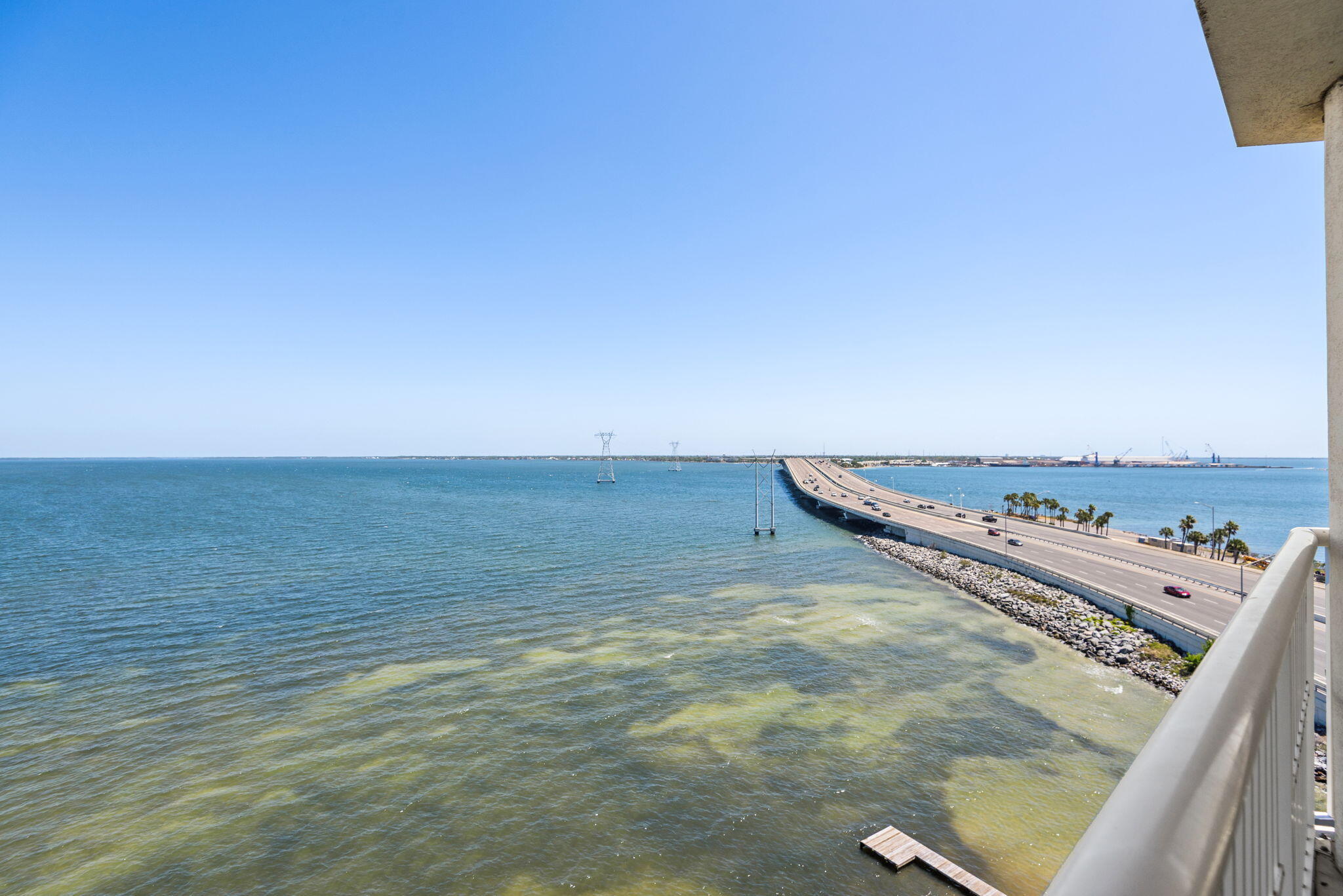 MARINA LANDING - Residential