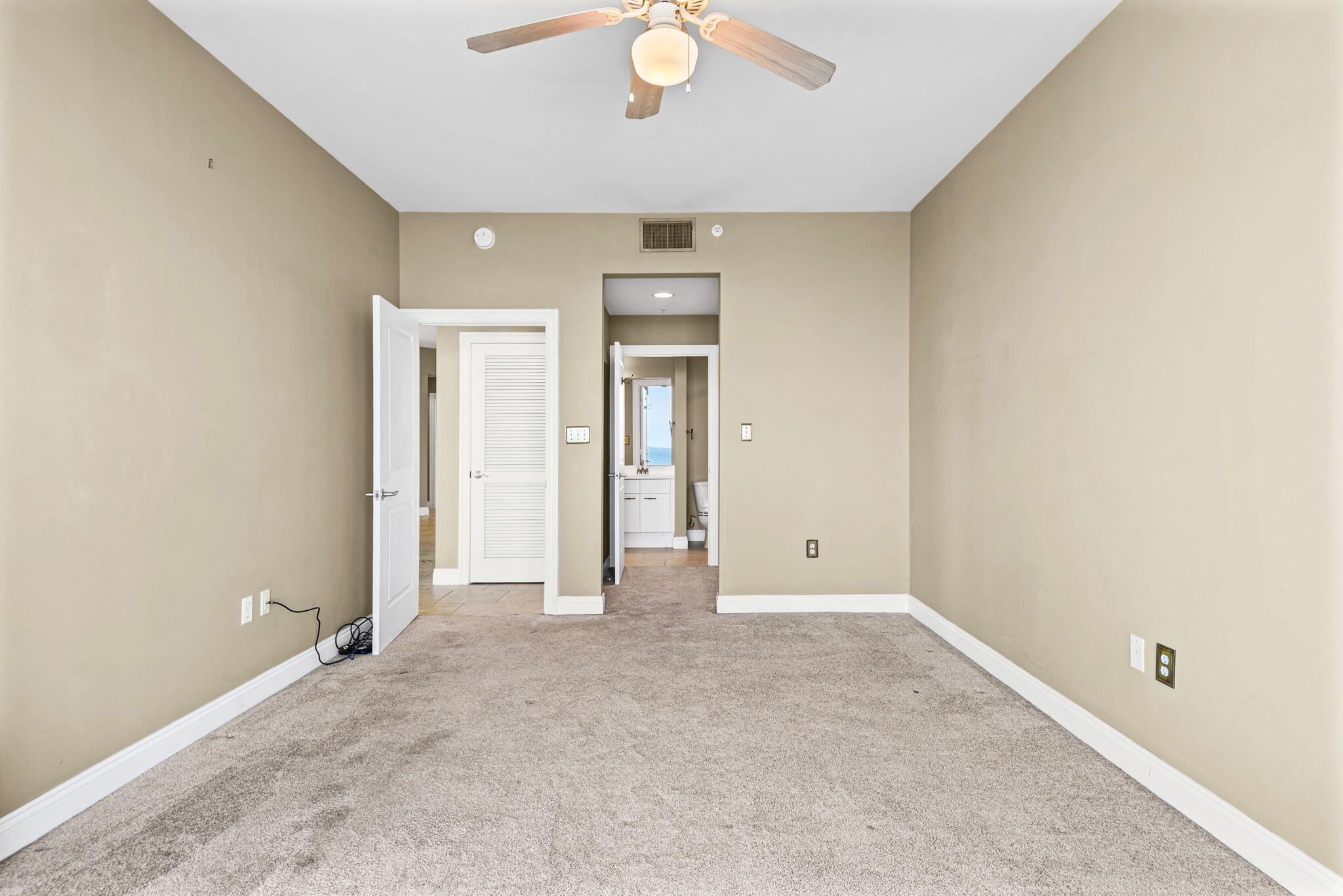 MARINA LANDING - Residential
