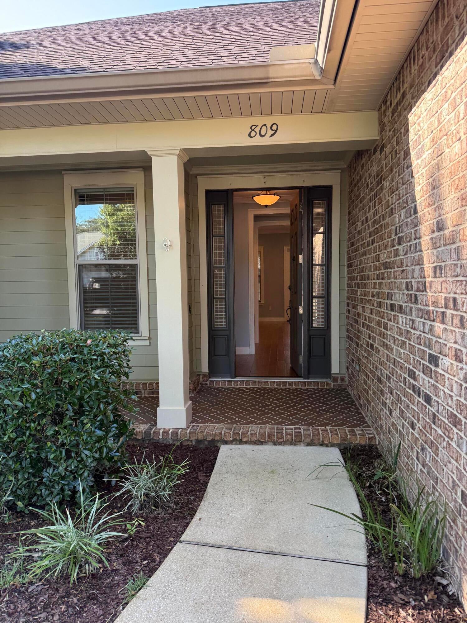 MAGNOLIA WOODS - Residential Lease