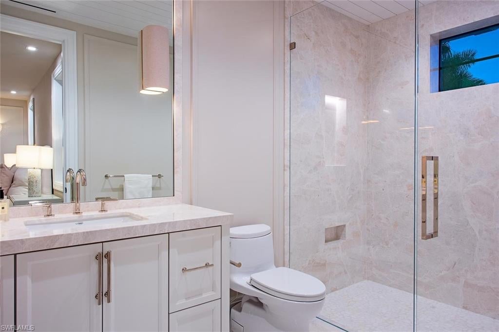 AQUALANE SHORES - Residential