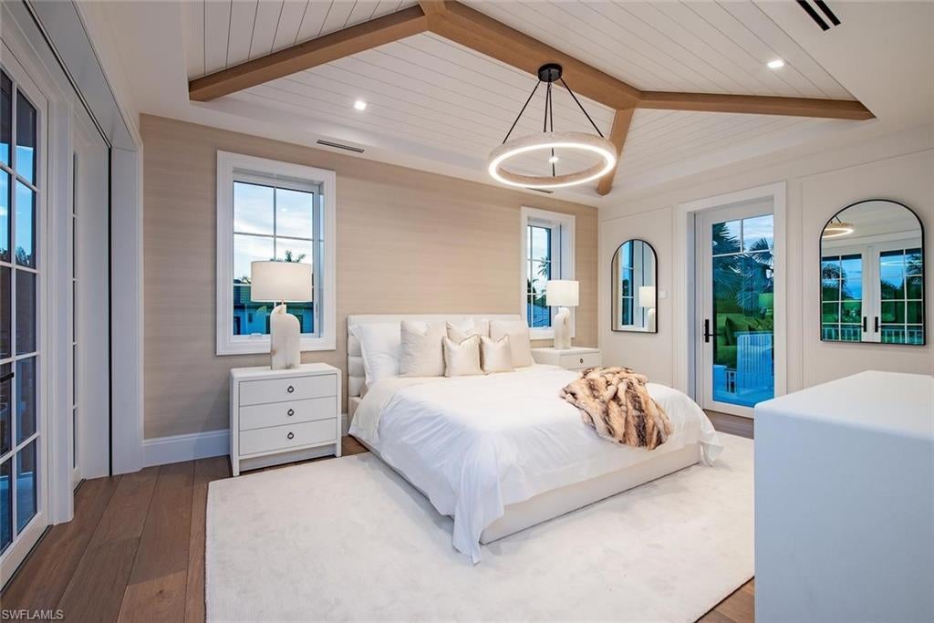 AQUALANE SHORES - Residential