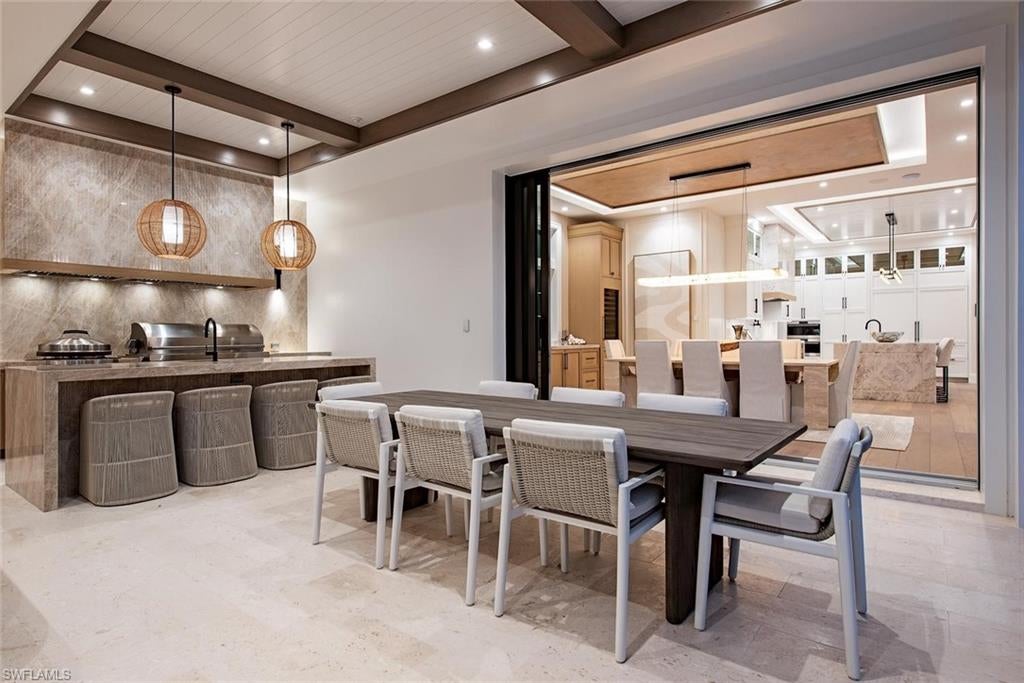 AQUALANE SHORES - Residential