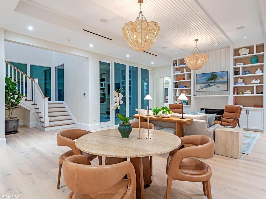 OLDE NAPLES - Residential