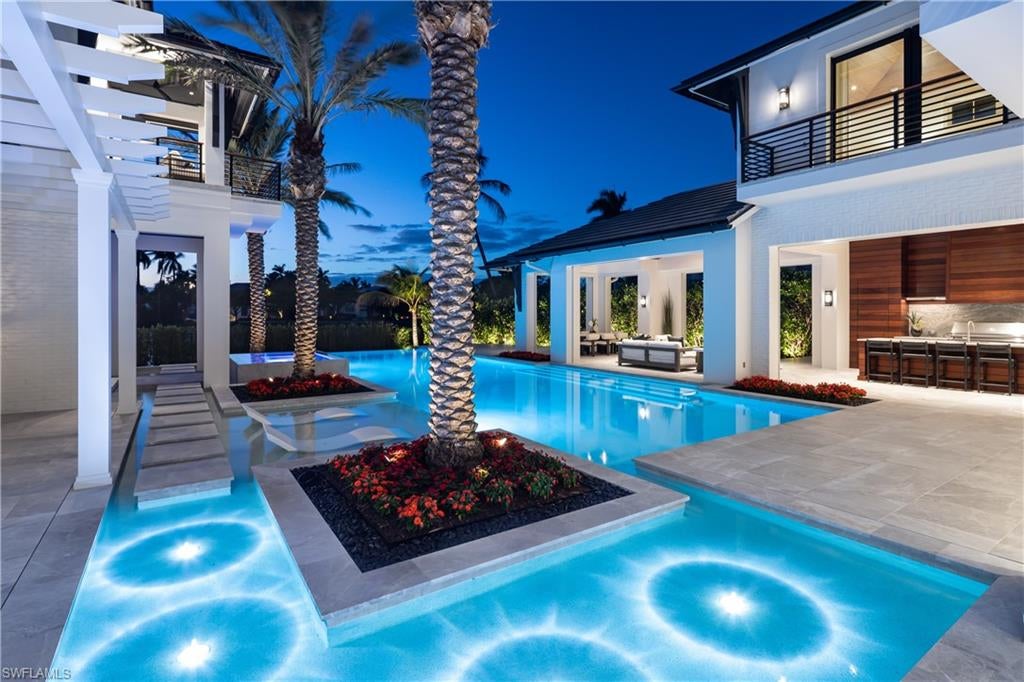 OLDE NAPLES - Residential