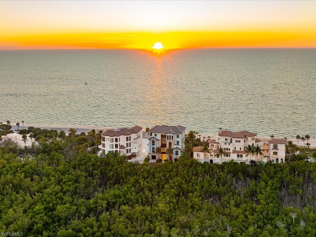 STRAND AT BAY COLONY - Residential