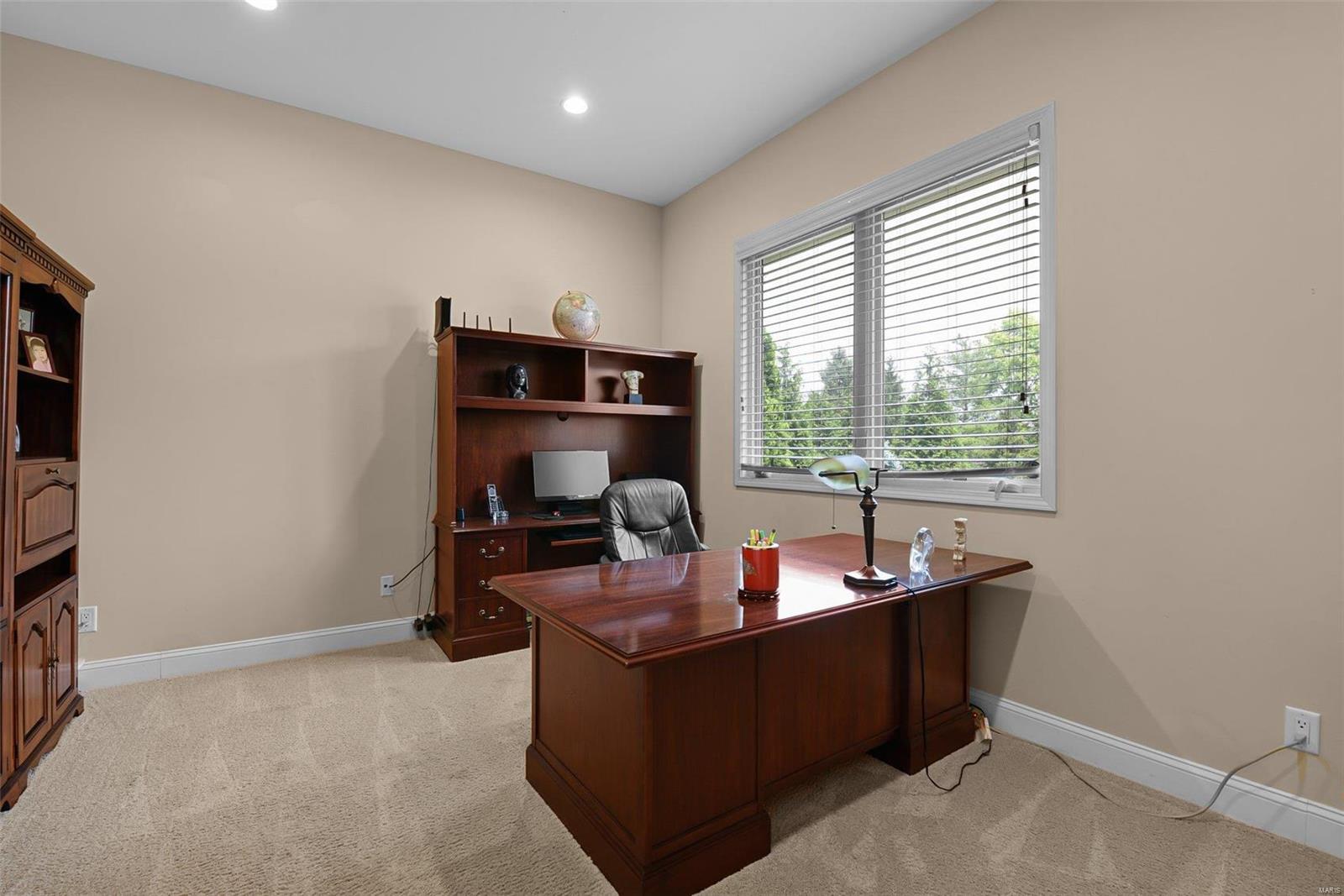 Ladue Meadows 2 - Residential