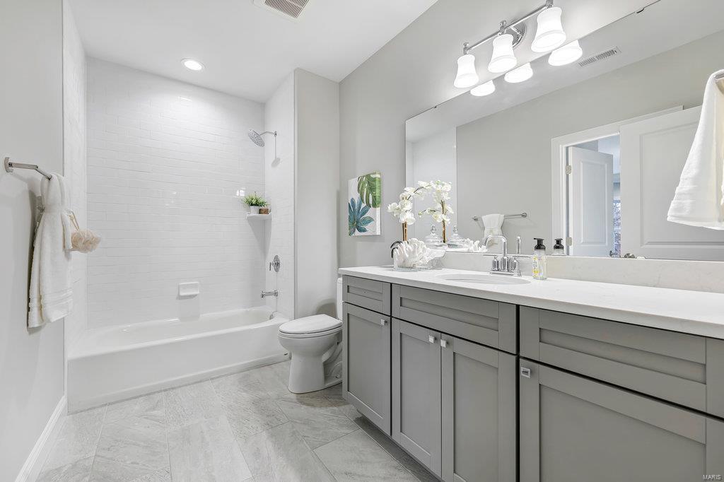 Ladue - Residential
