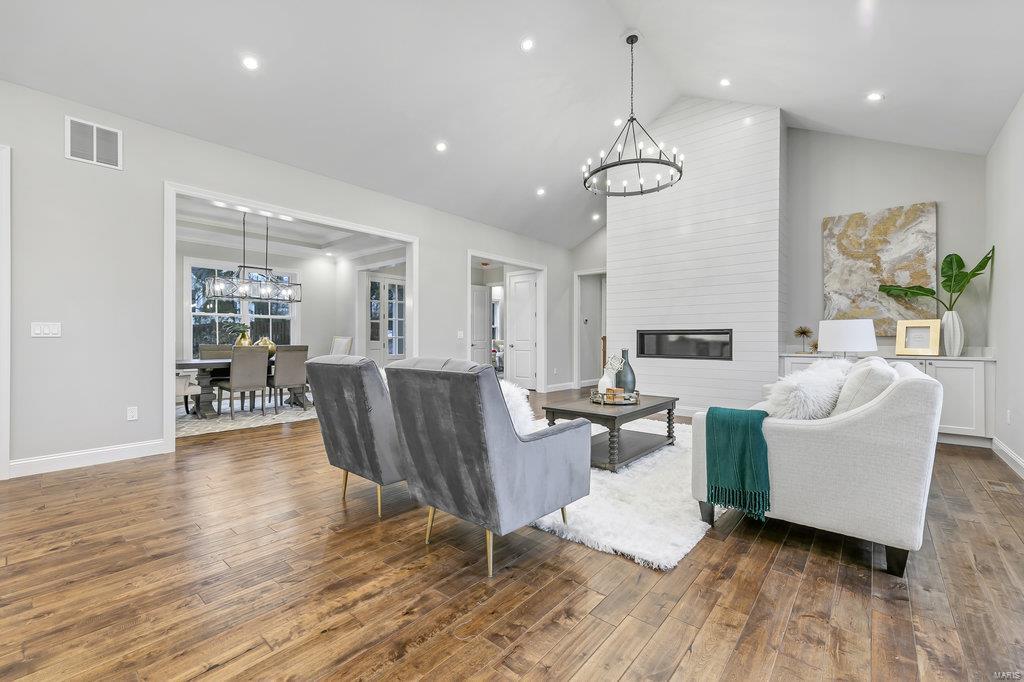 Ladue - Residential