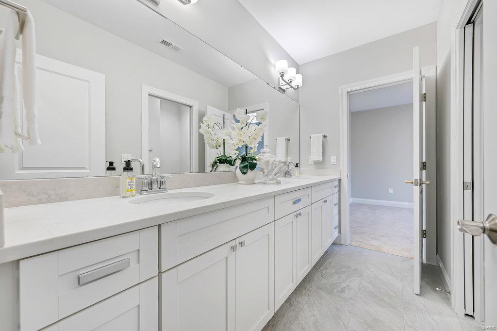 Ladue - Residential